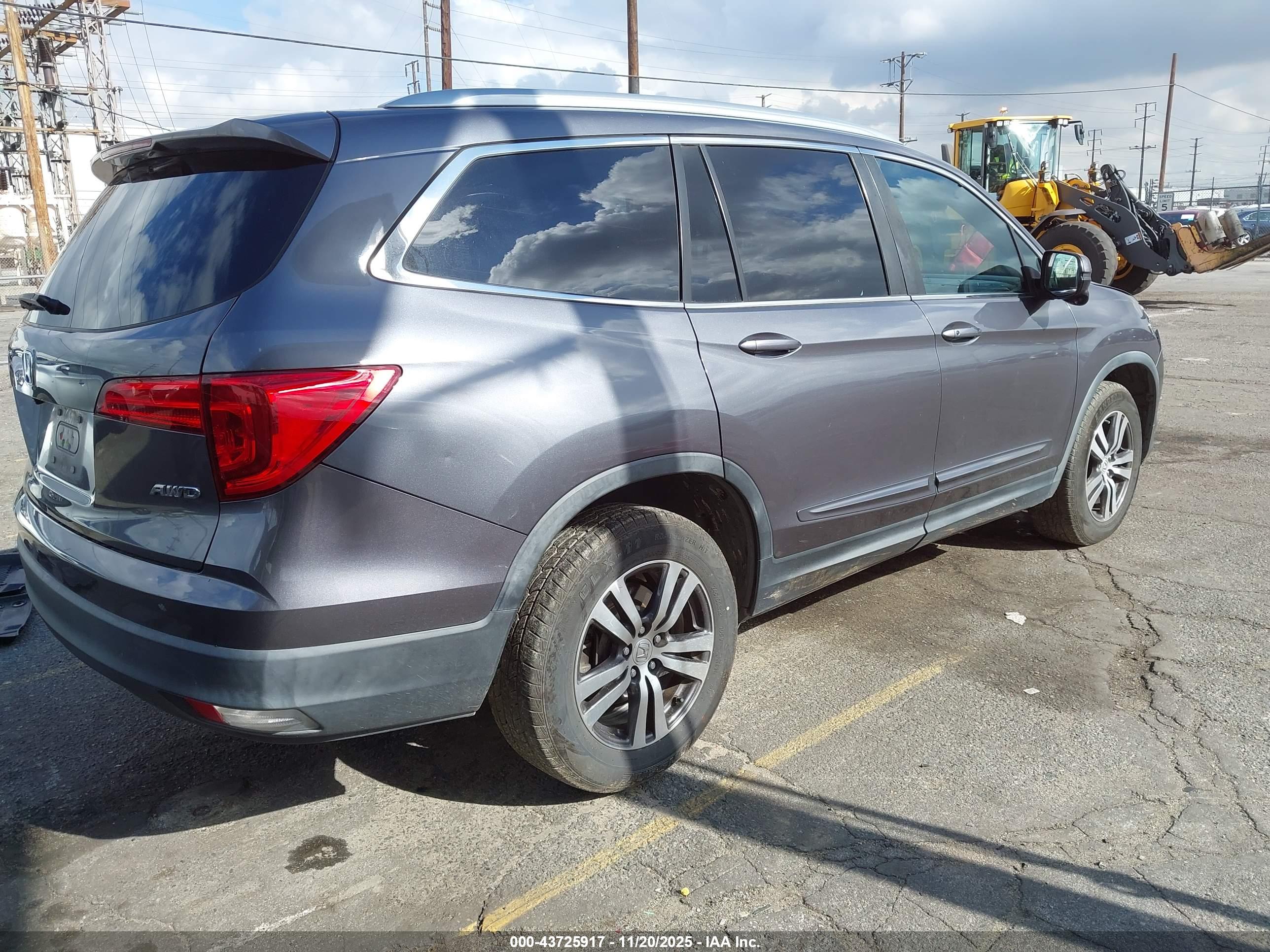 HONDA PILOT image 4