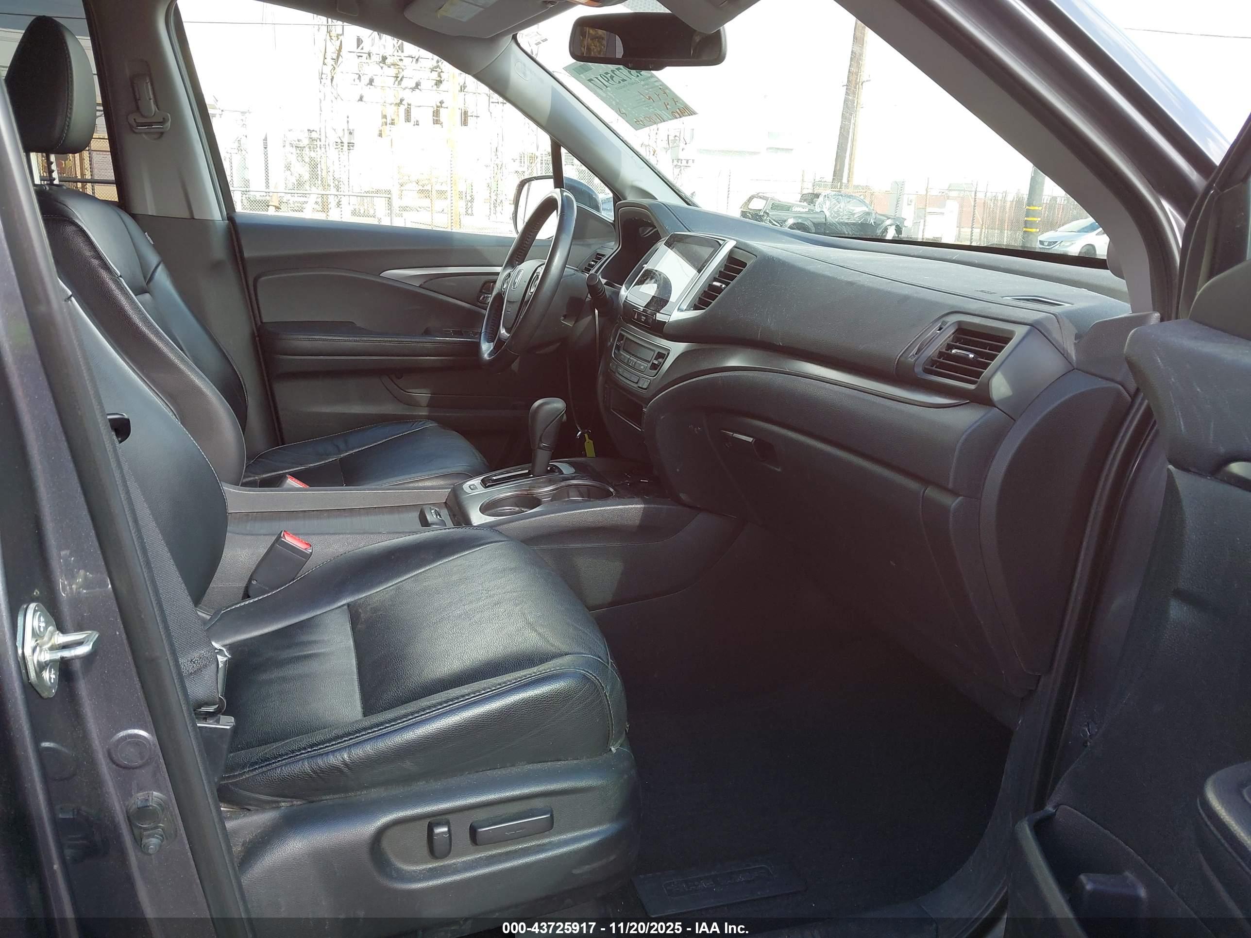 HONDA PILOT image 5