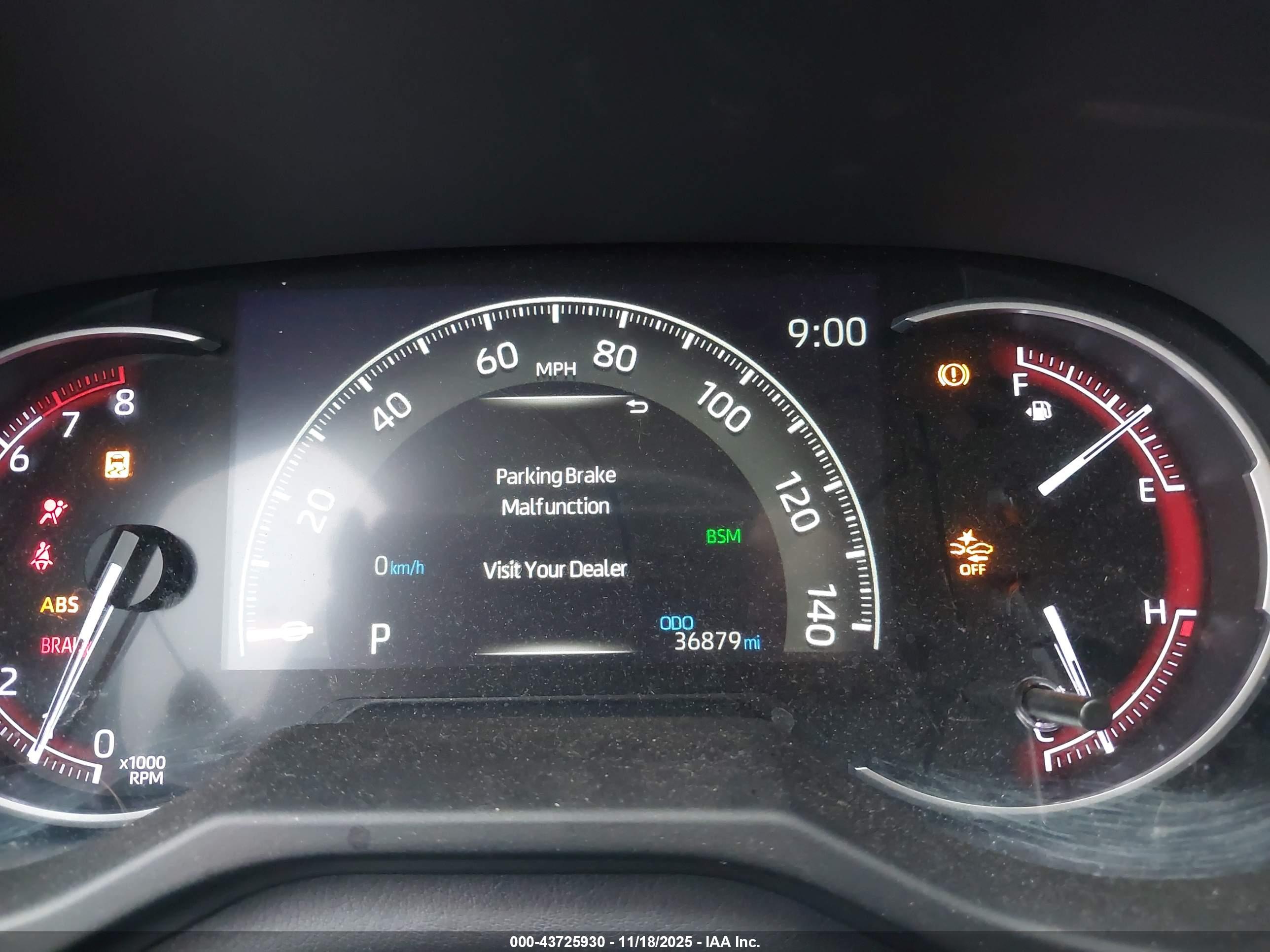 TOYOTA RAV4 image 7