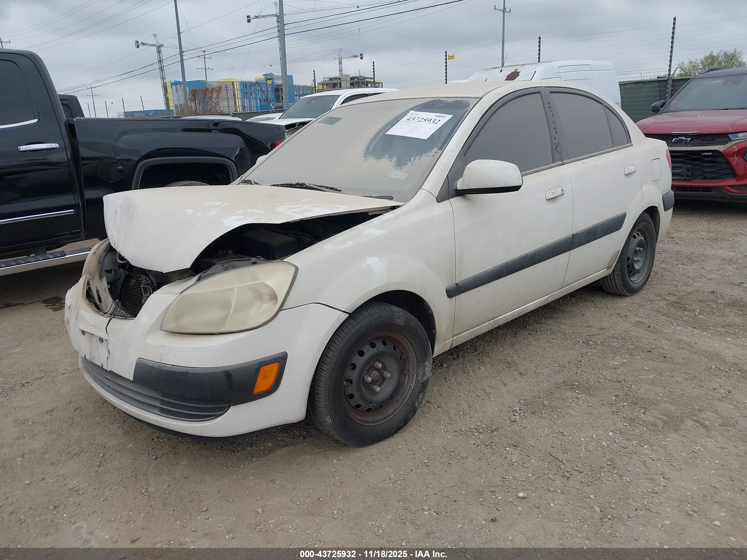 KIA RIO image 2
