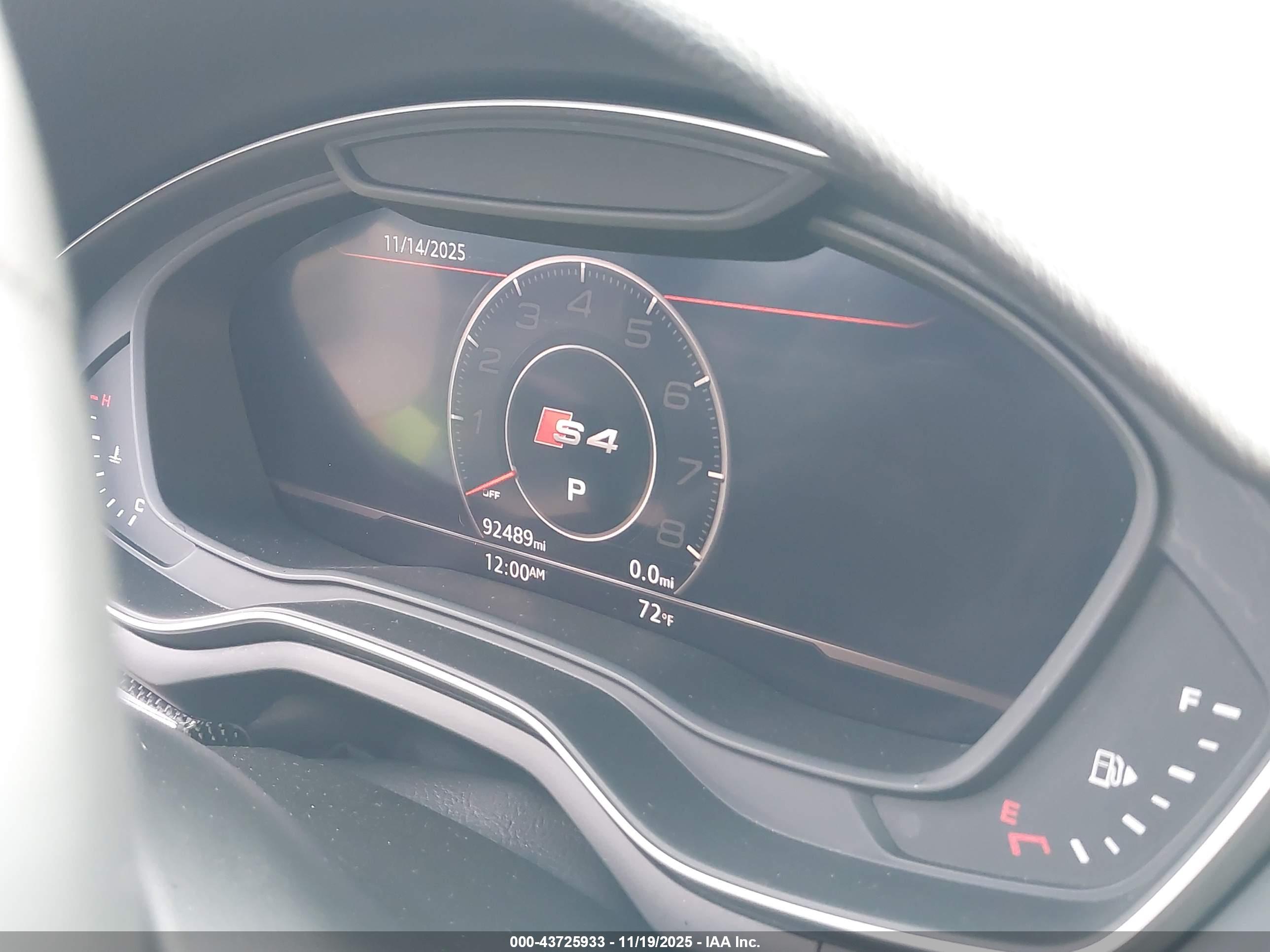AUDI S4 image 7