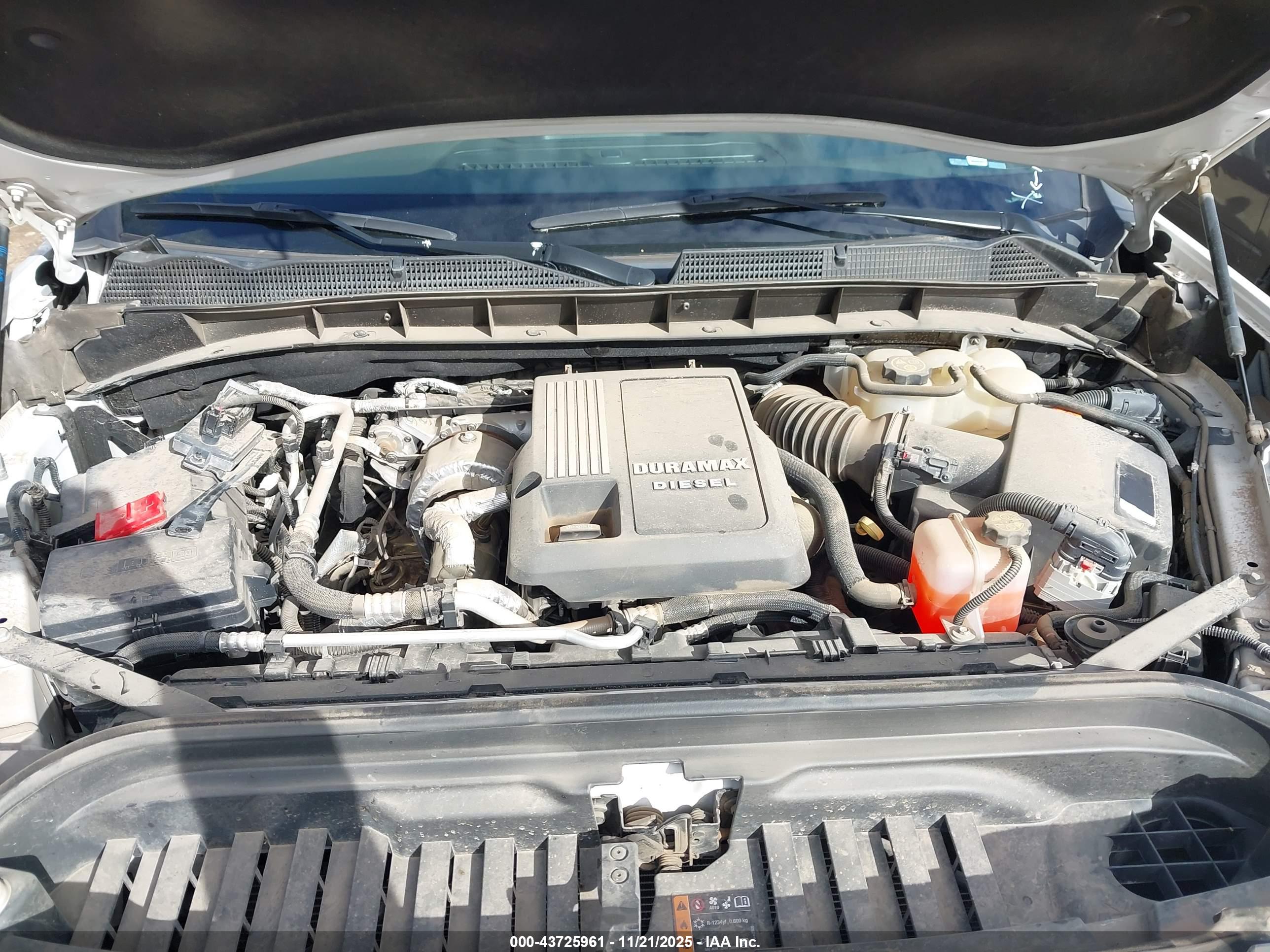 GMC SIERRA image 10