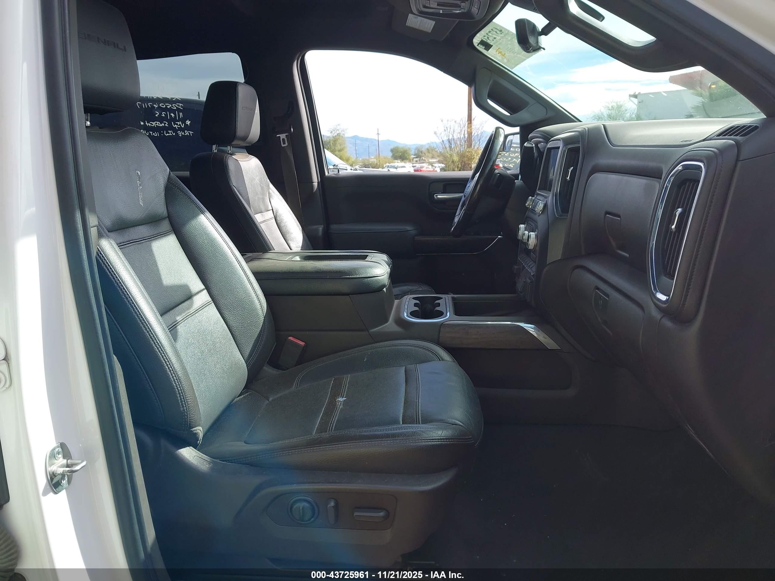 GMC SIERRA image 5