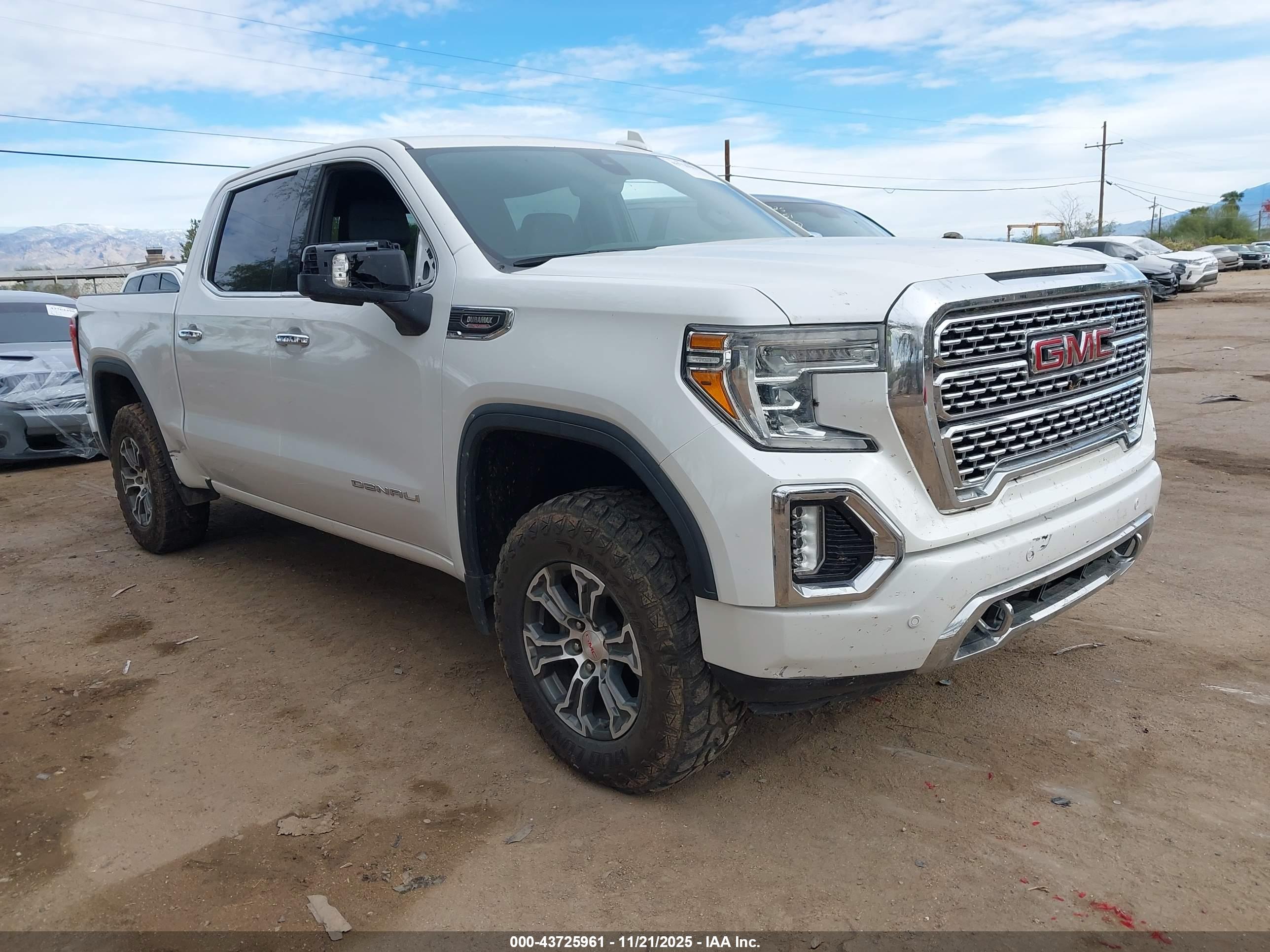 GMC SIERRA image 6