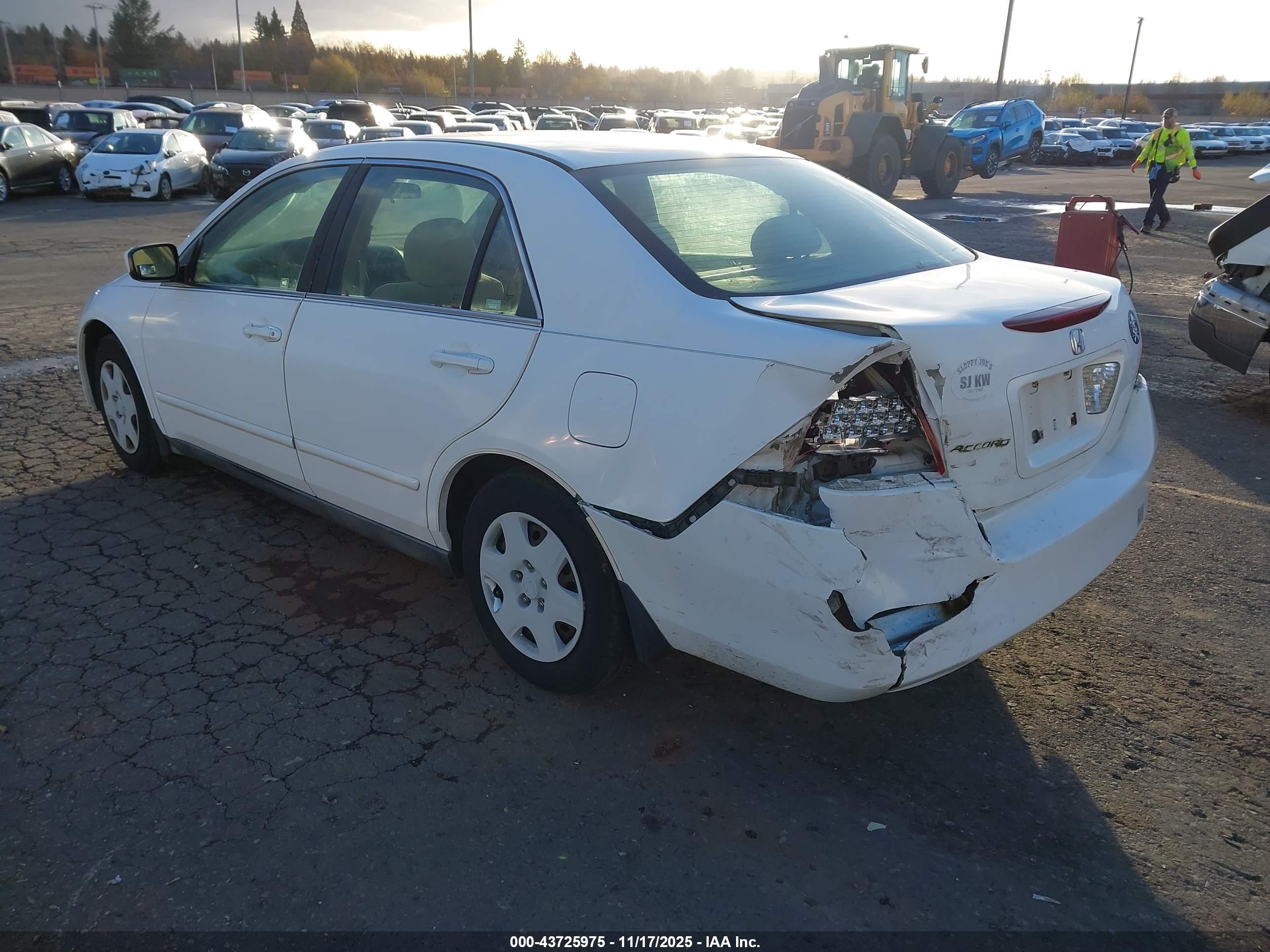 HONDA ACCORD image 3