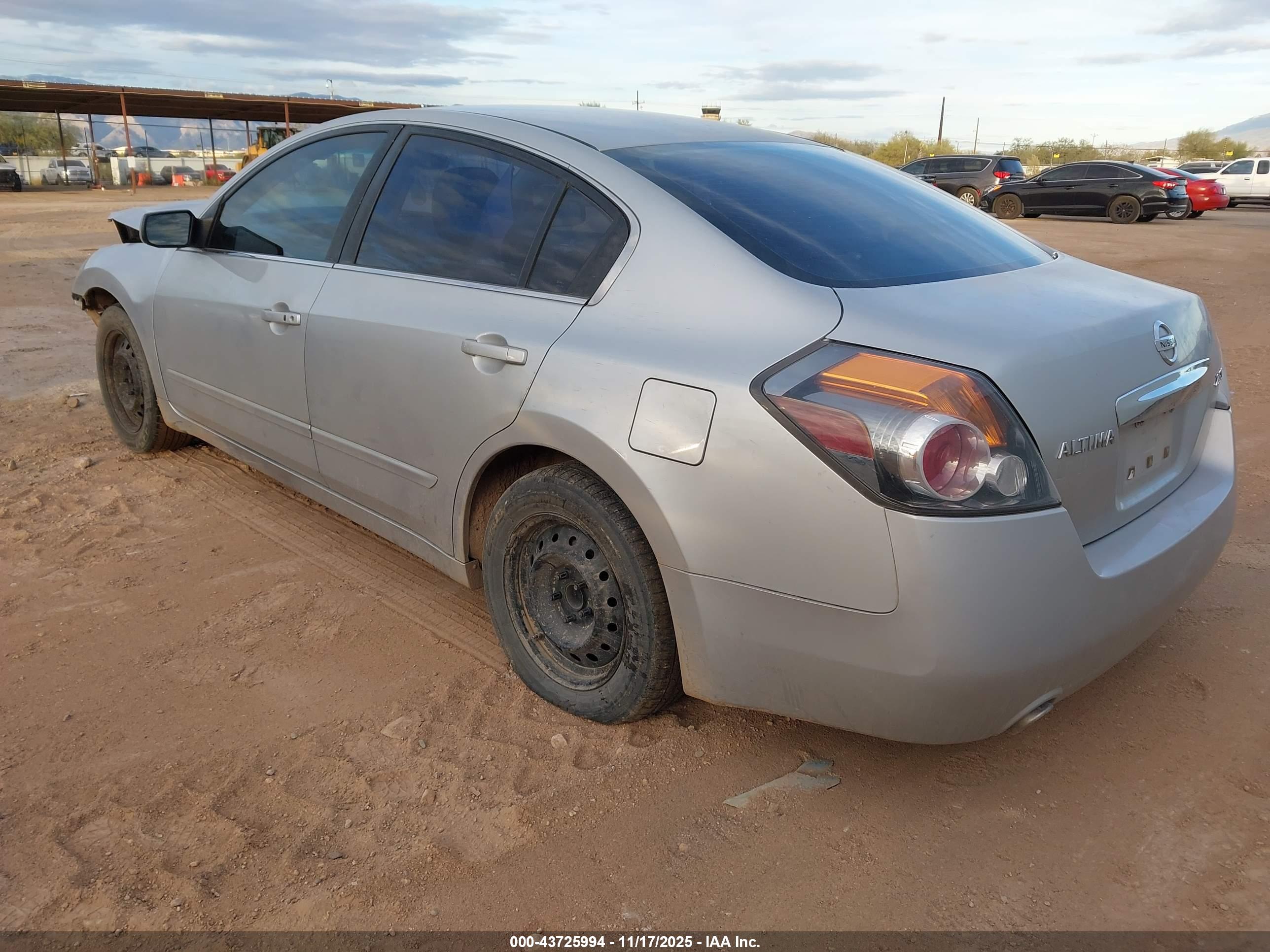 NISSAN ALTIMA image 3