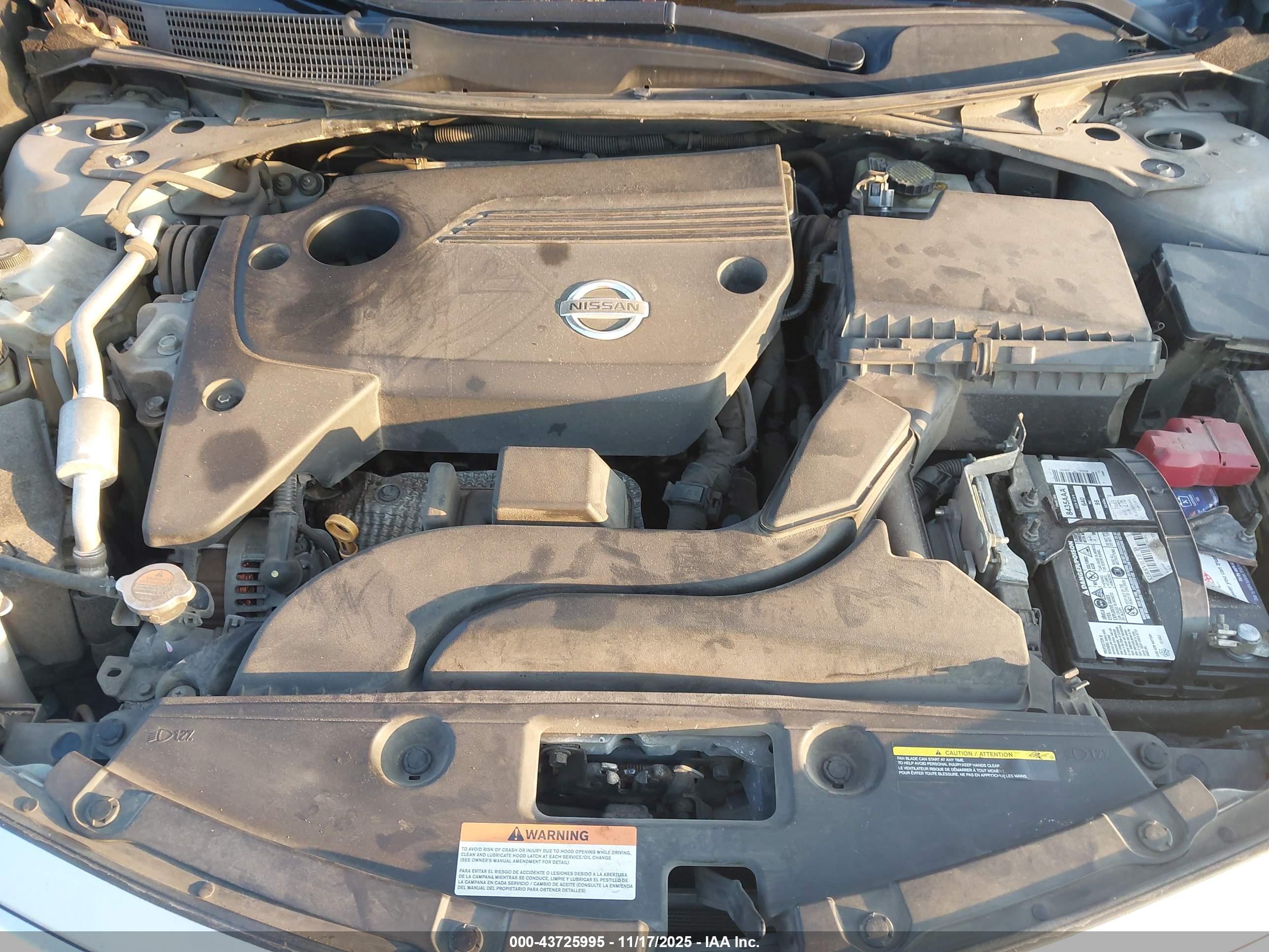 NISSAN ALTIMA image 10