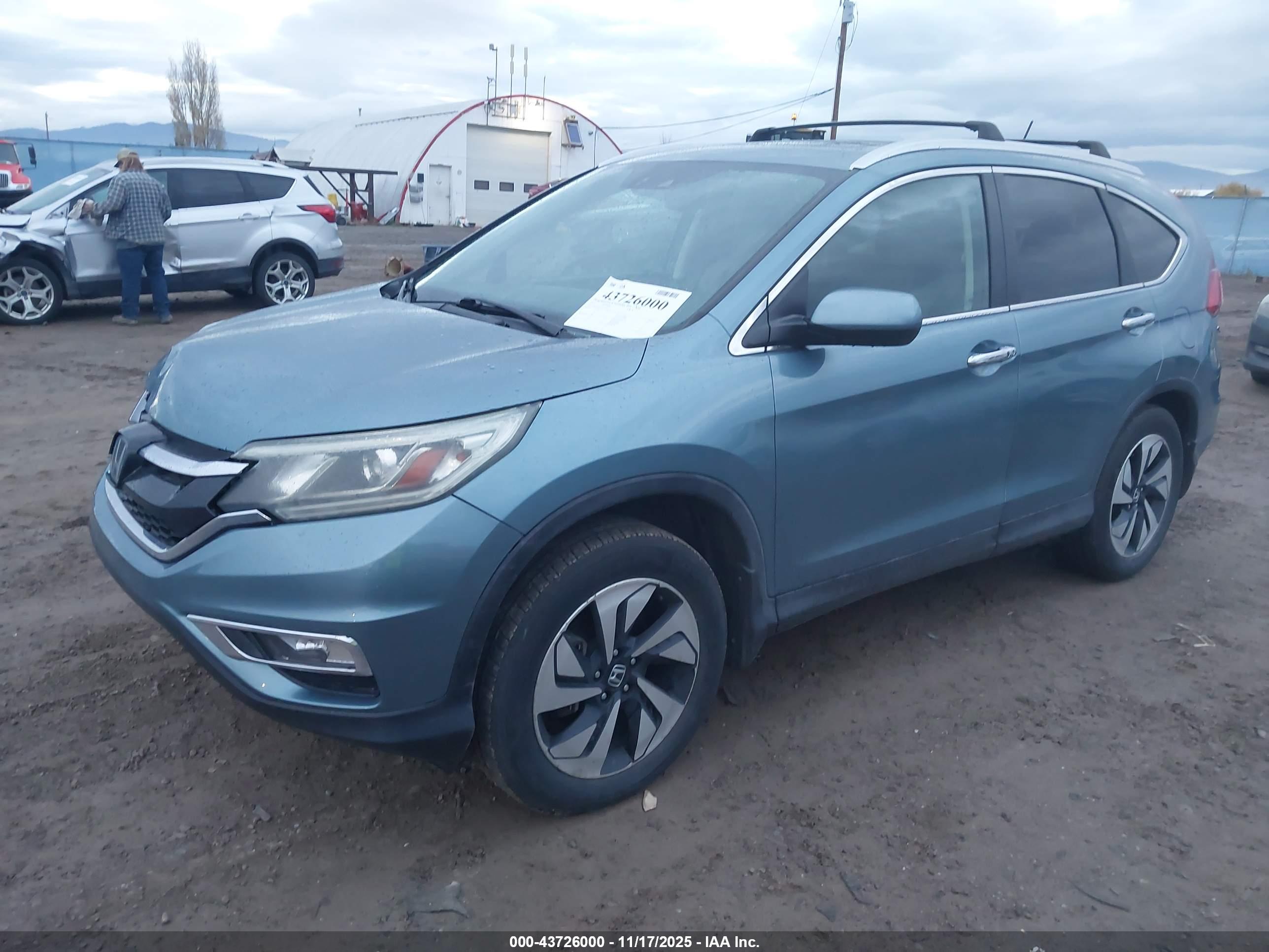 HONDA CR-V image 2