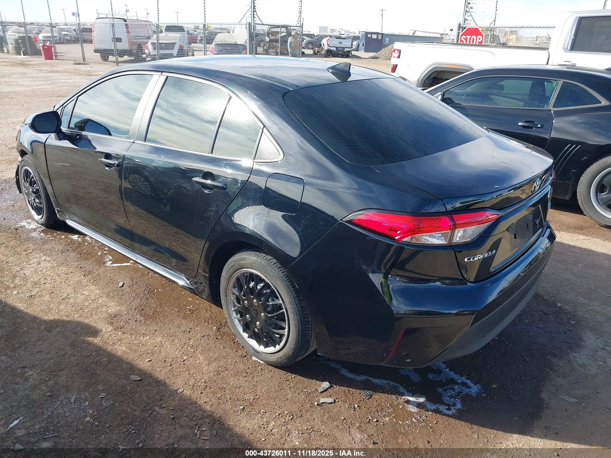 TOYOTA COROLLA image 3