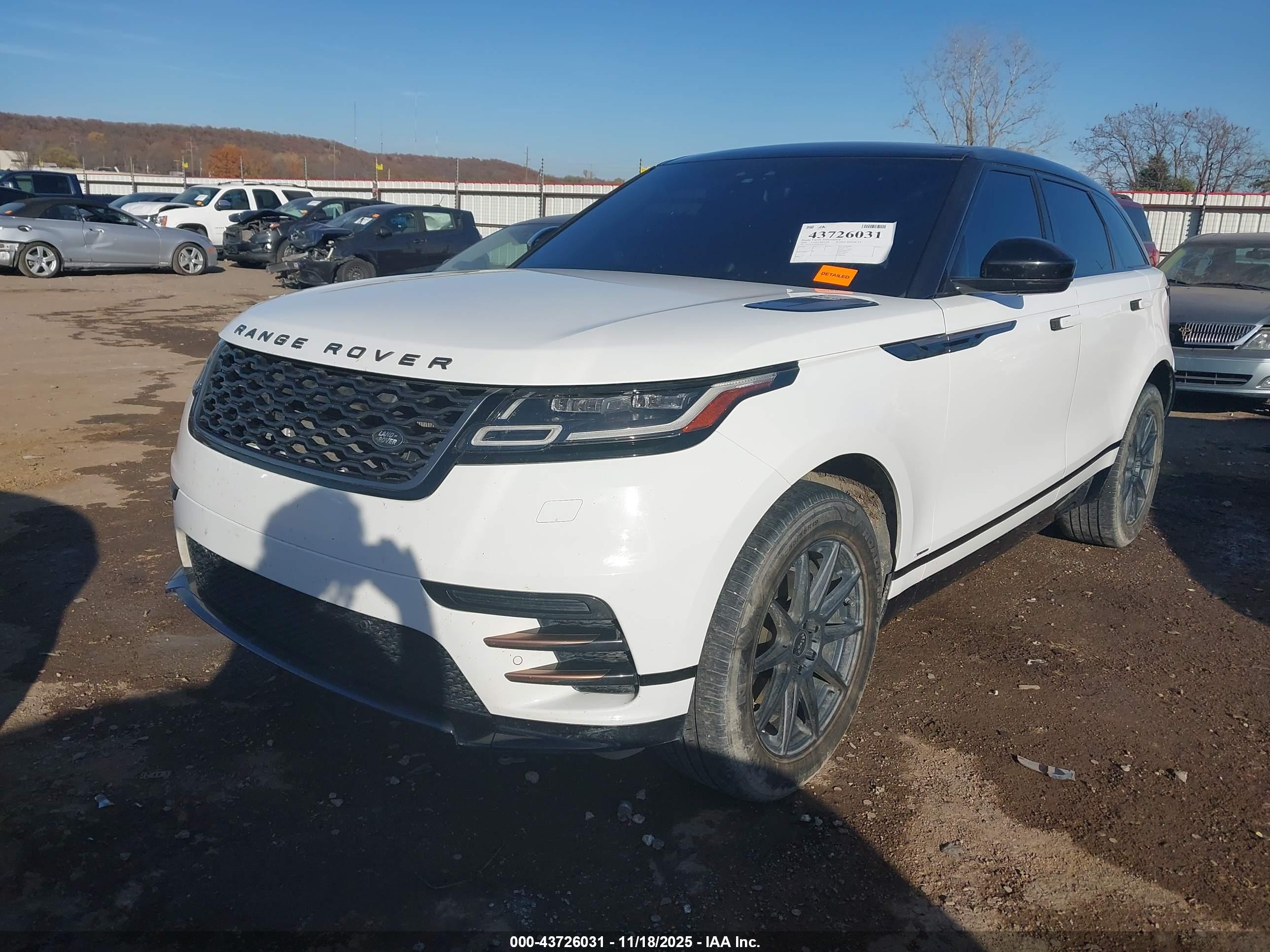 LAND ROVER image 2