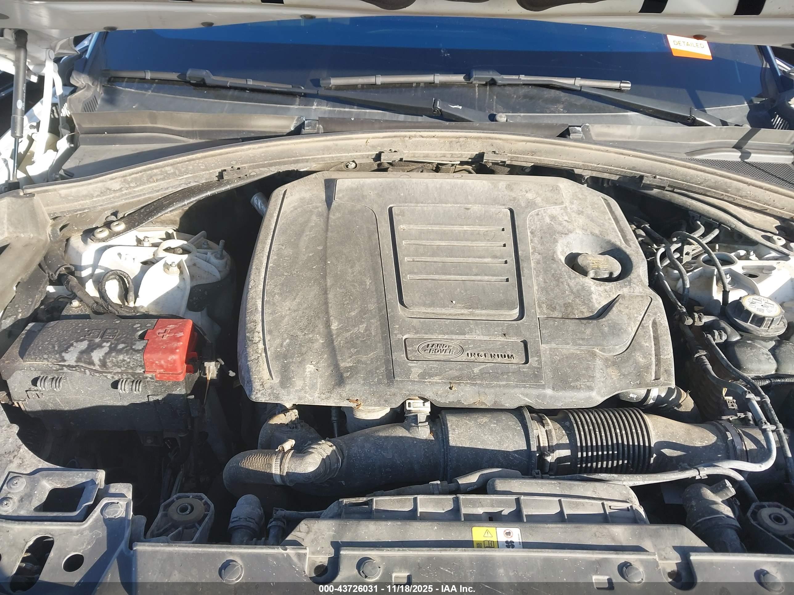 LAND ROVER image 6