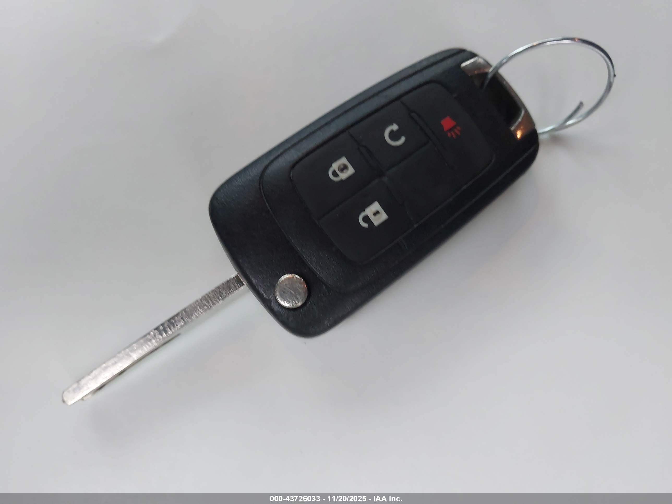 CHEVROLET EQUINOX image 11