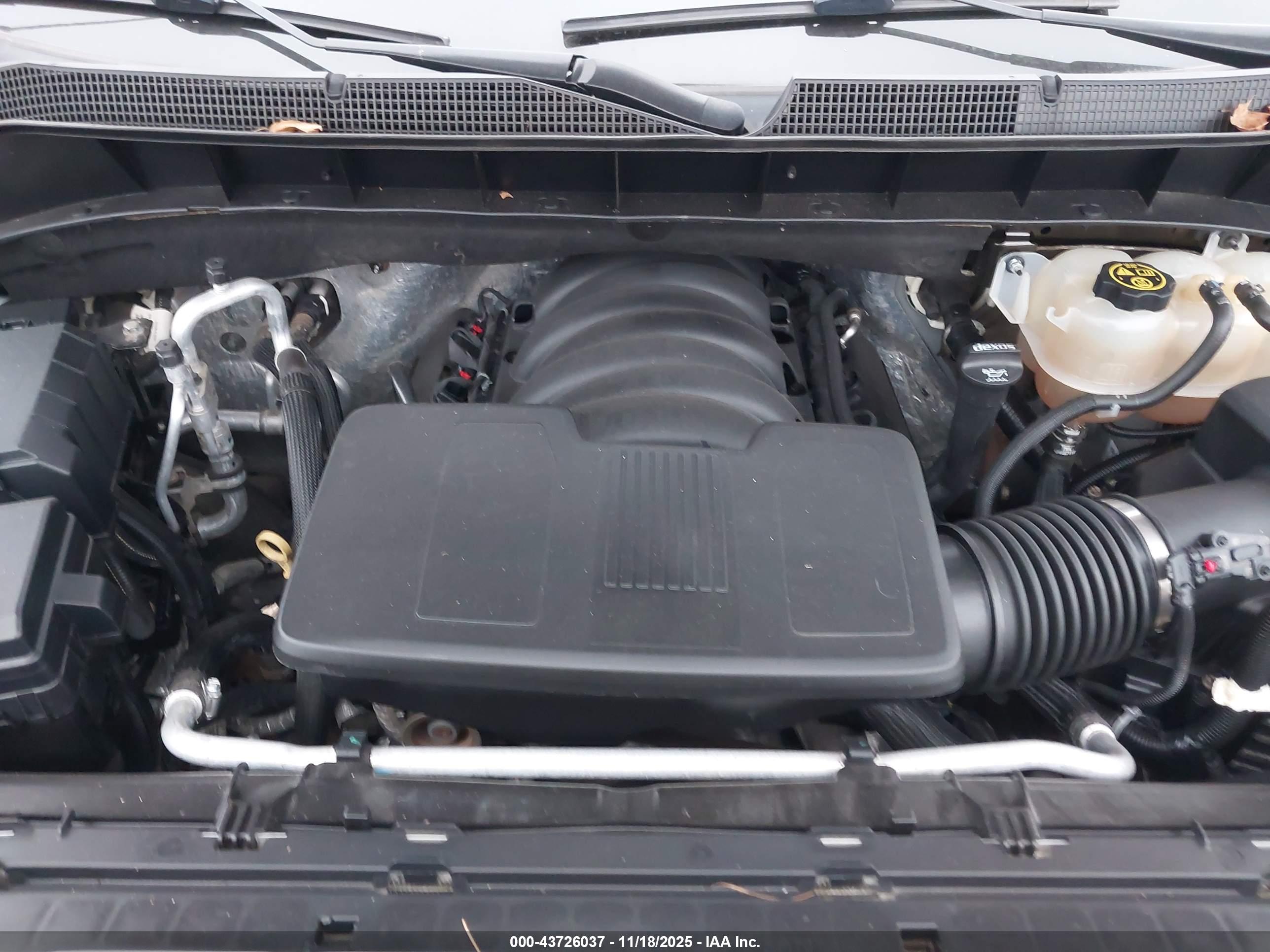 CHEVROLET SILVERADO image 10