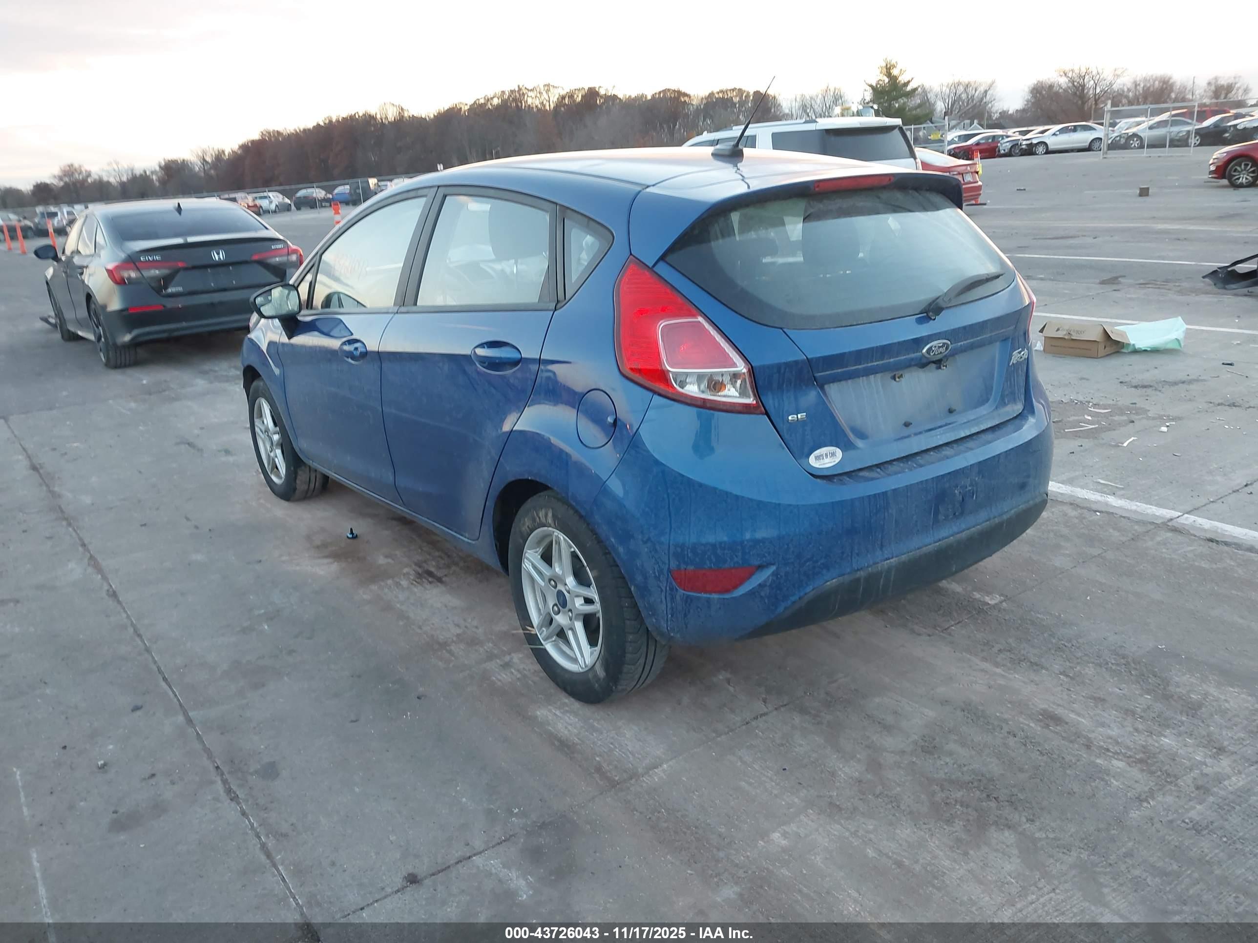 FORD FIESTA image 3