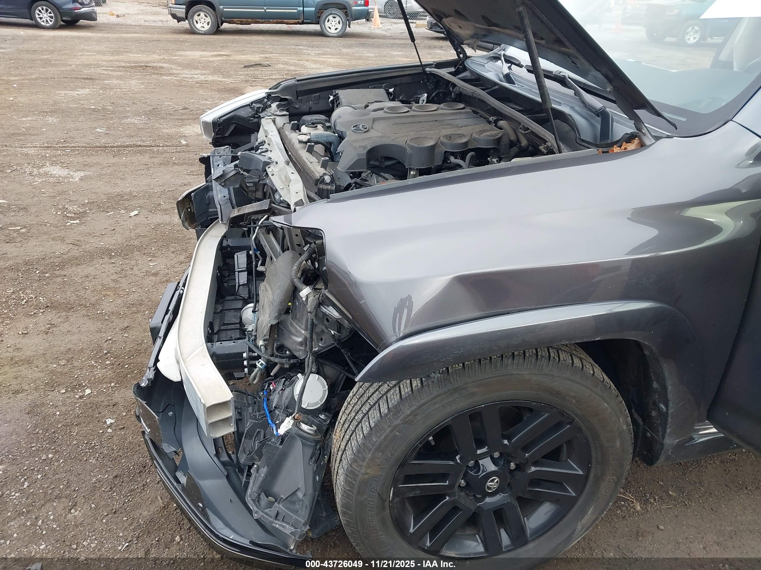 TOYOTA 4RUNNER image 6