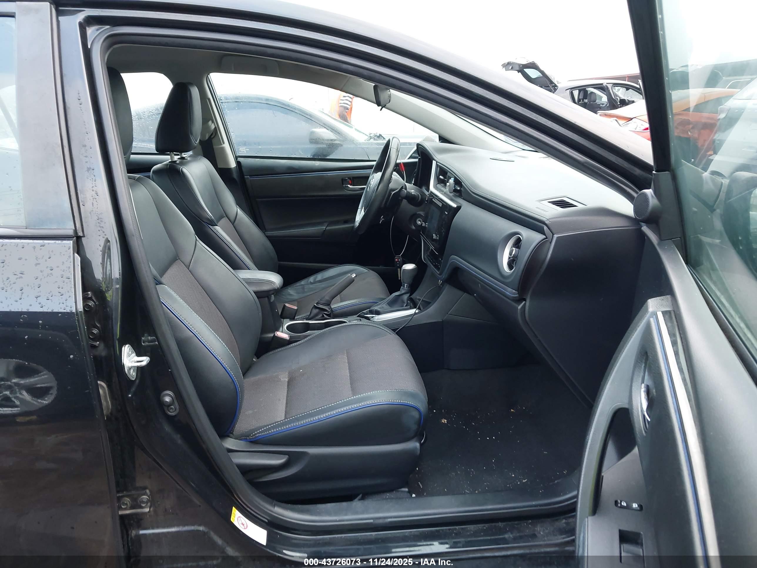 TOYOTA COROLLA image 5