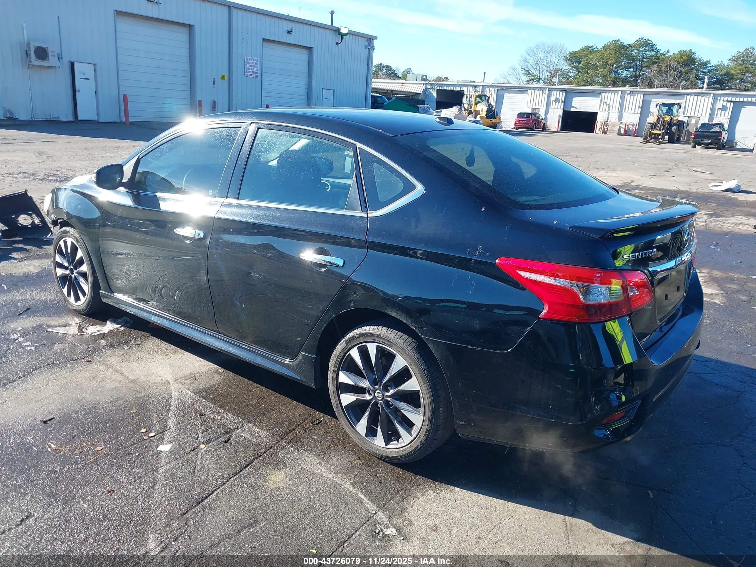 NISSAN SENTRA image 3