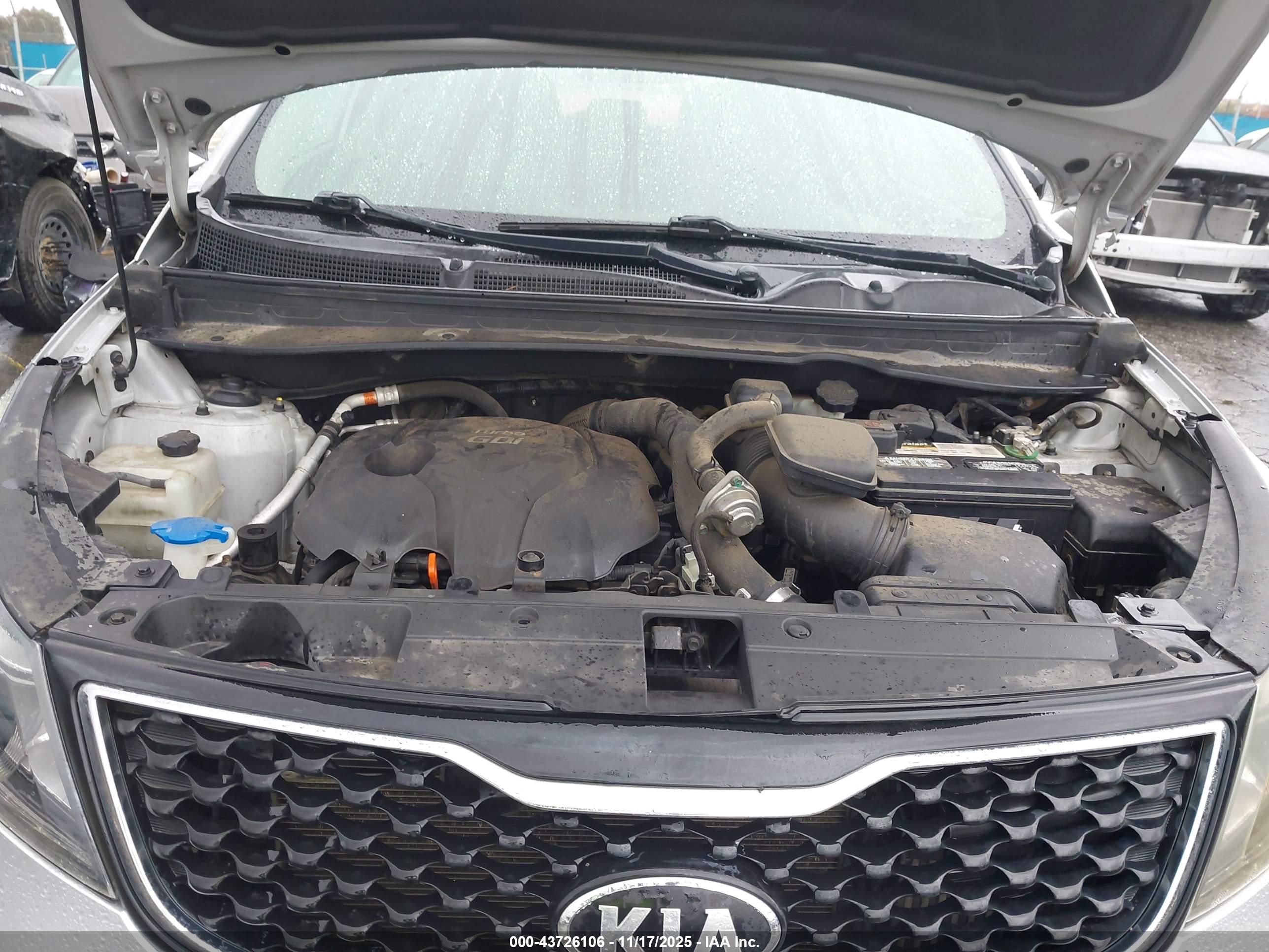 KIA SPORTAGE image 10