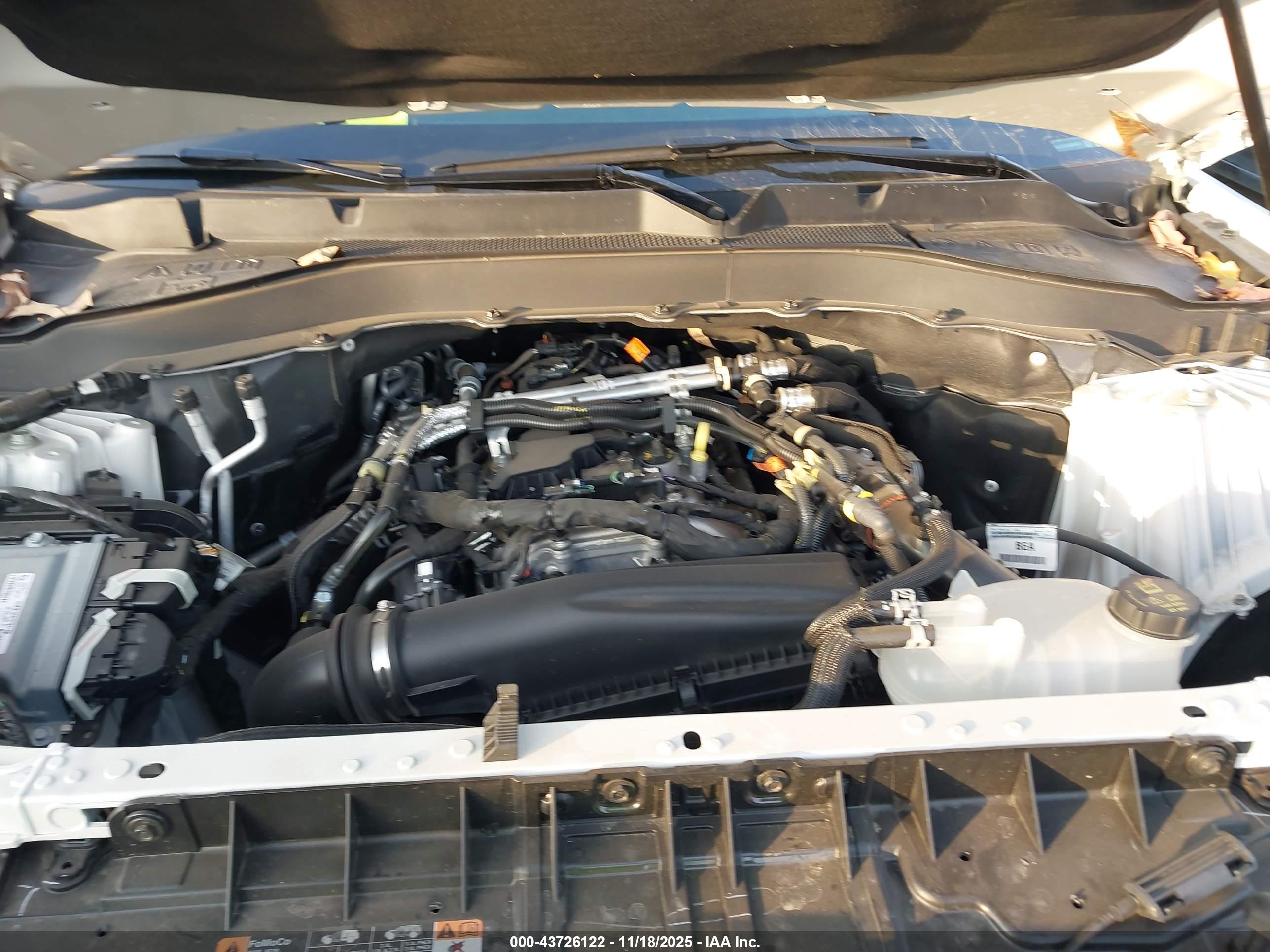 FORD EXPLORER image 10