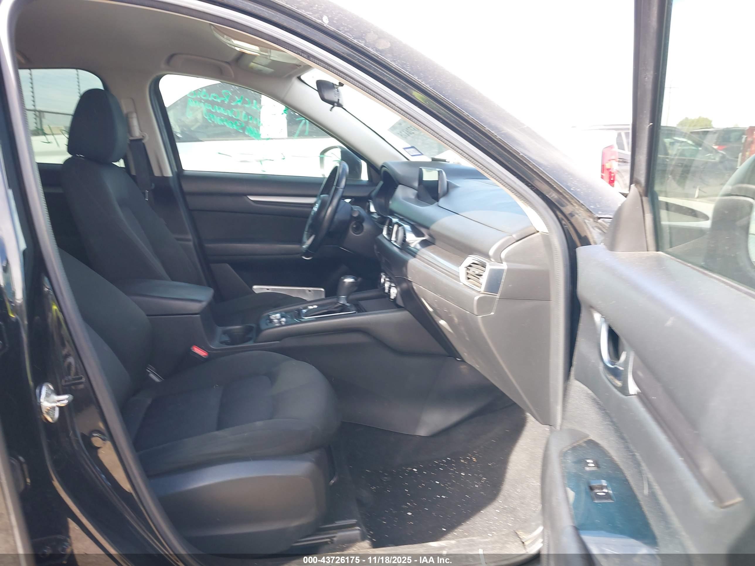 MAZDA CX-5 image 5
