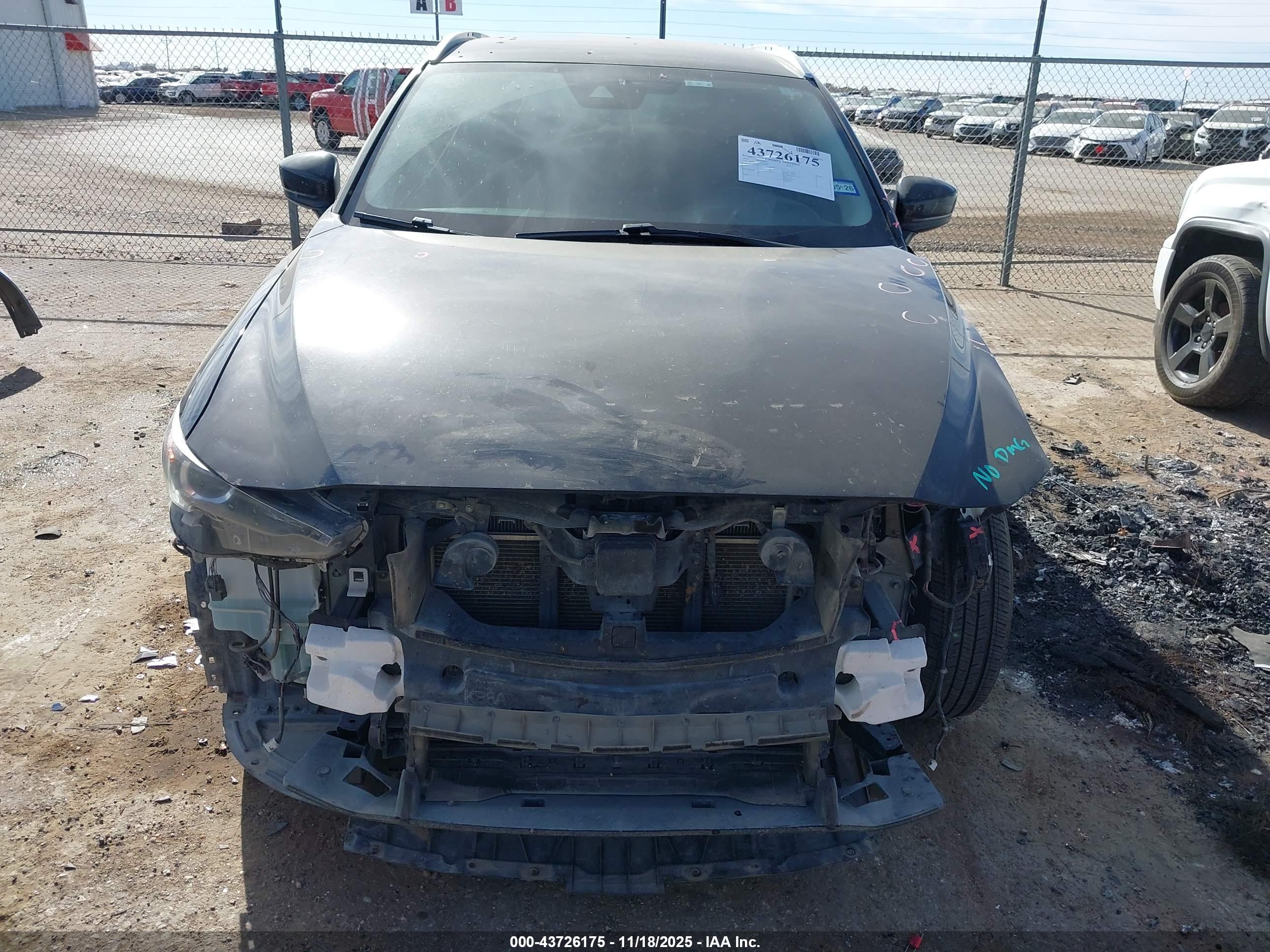 MAZDA CX-5 image 6