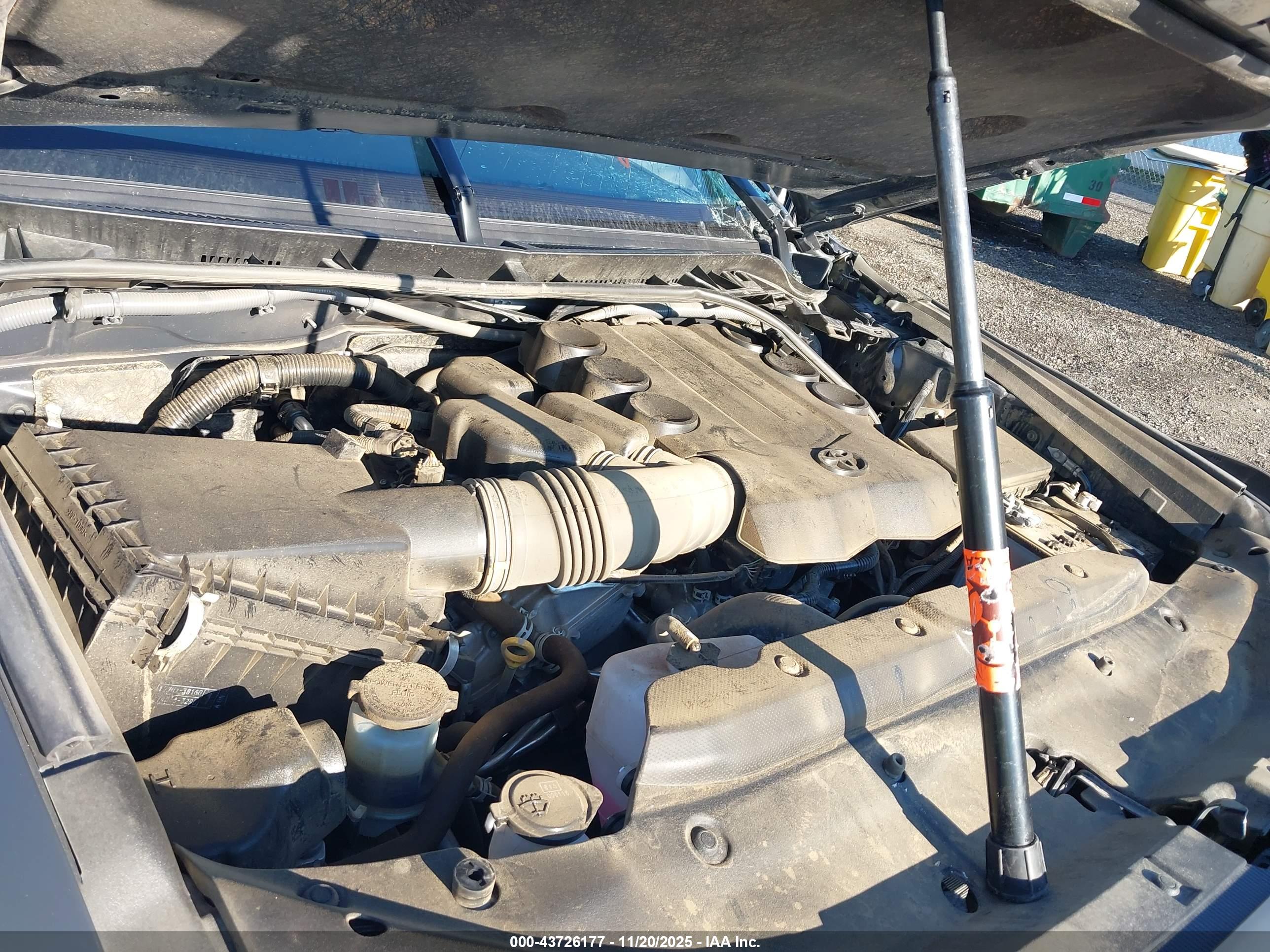 TOYOTA 4RUNNER image 10