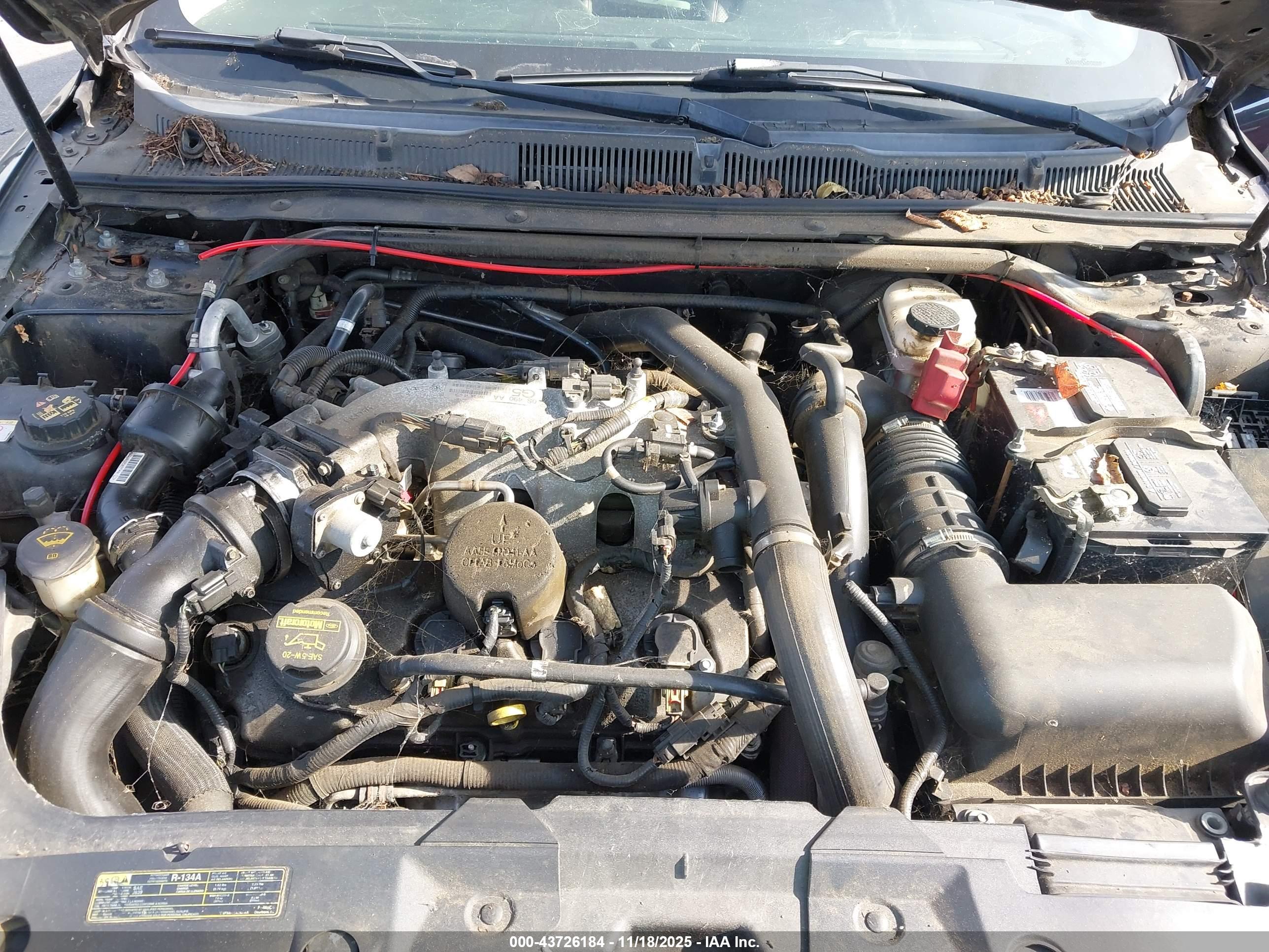 FORD TAURUS image 10