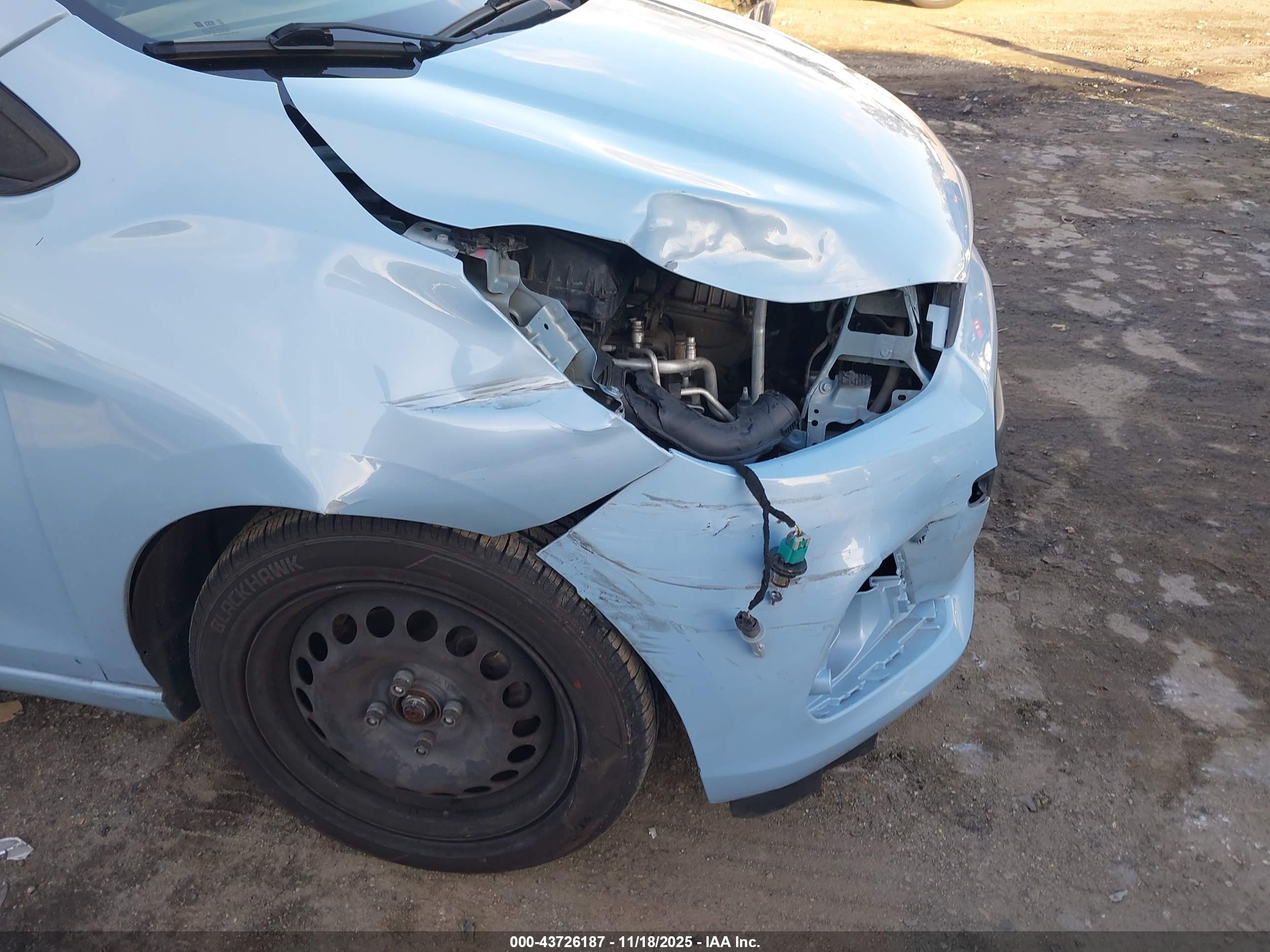 CHEVROLET SPARK image 6