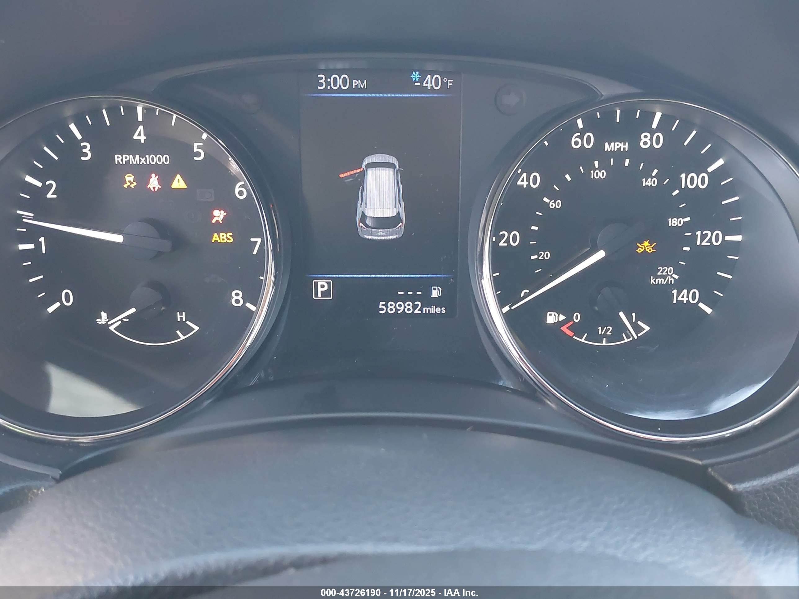 NISSAN ROGUE image 7