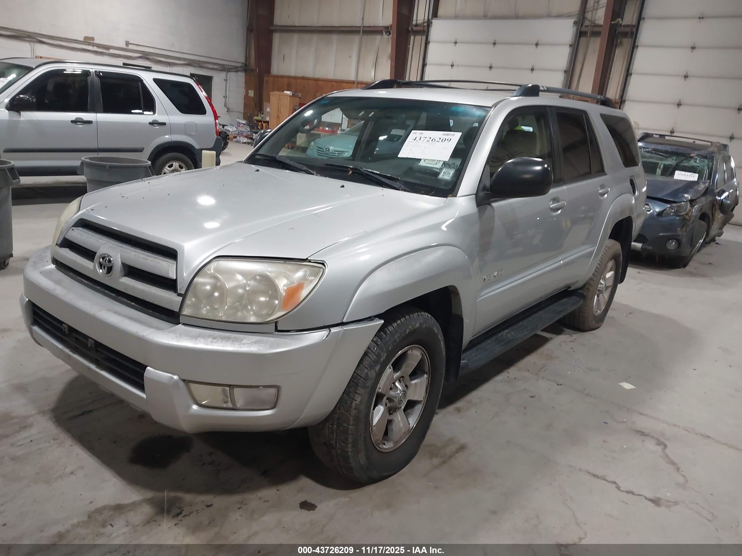 TOYOTA 4RUNNER image 2