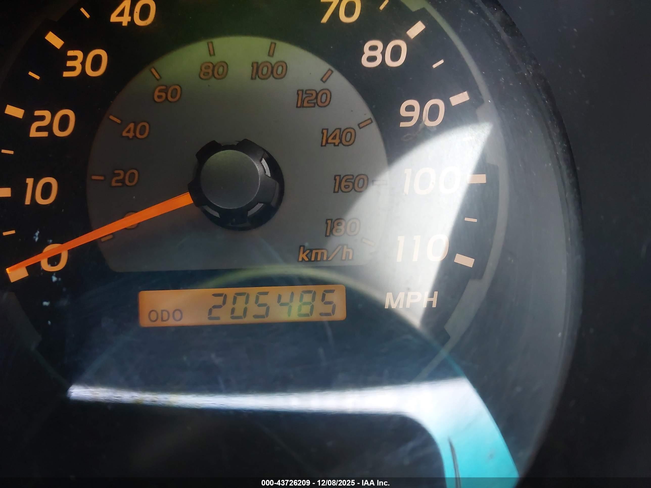 TOYOTA 4RUNNER image 7