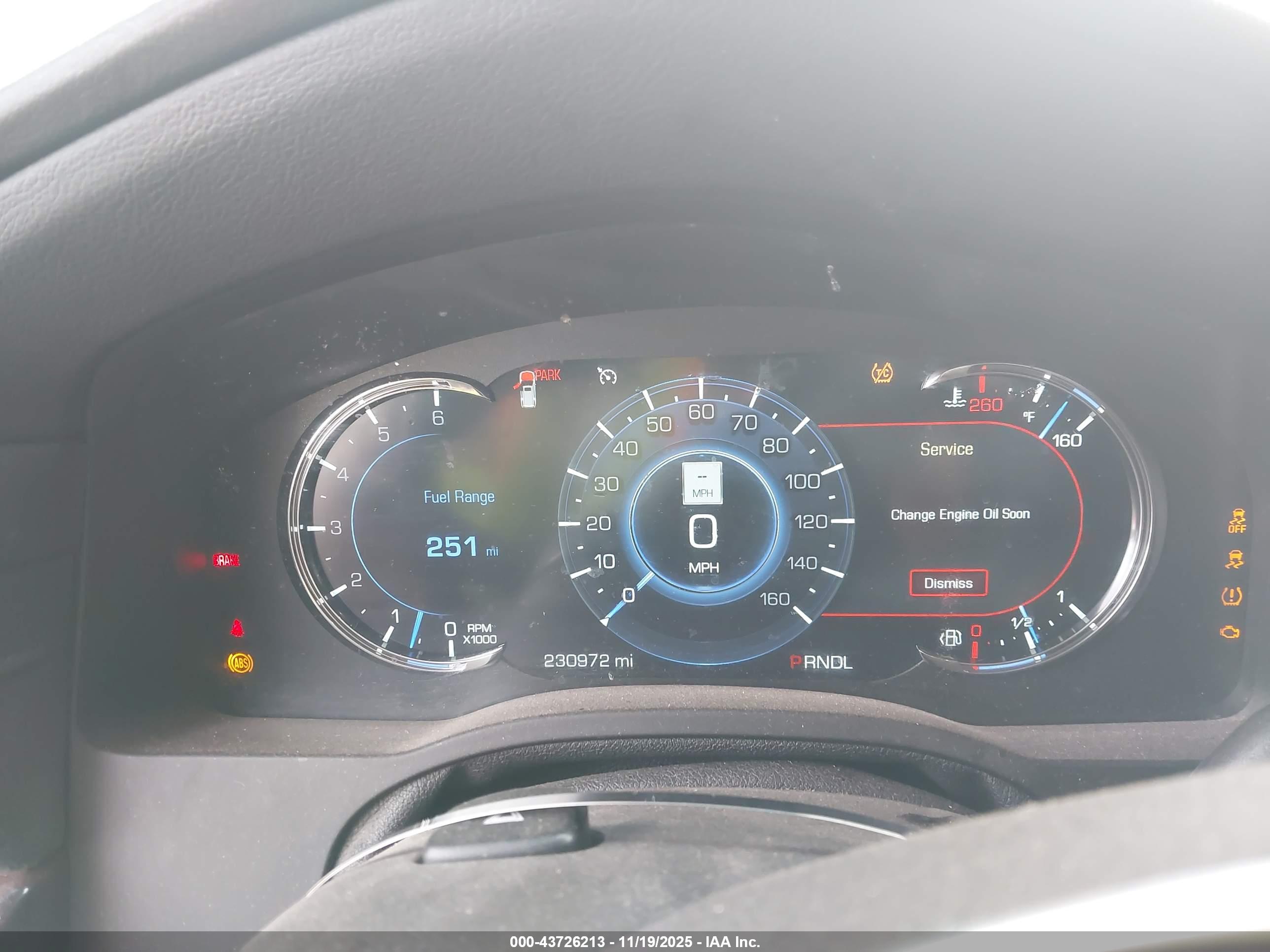 CADILLAC ESCALADE image 7