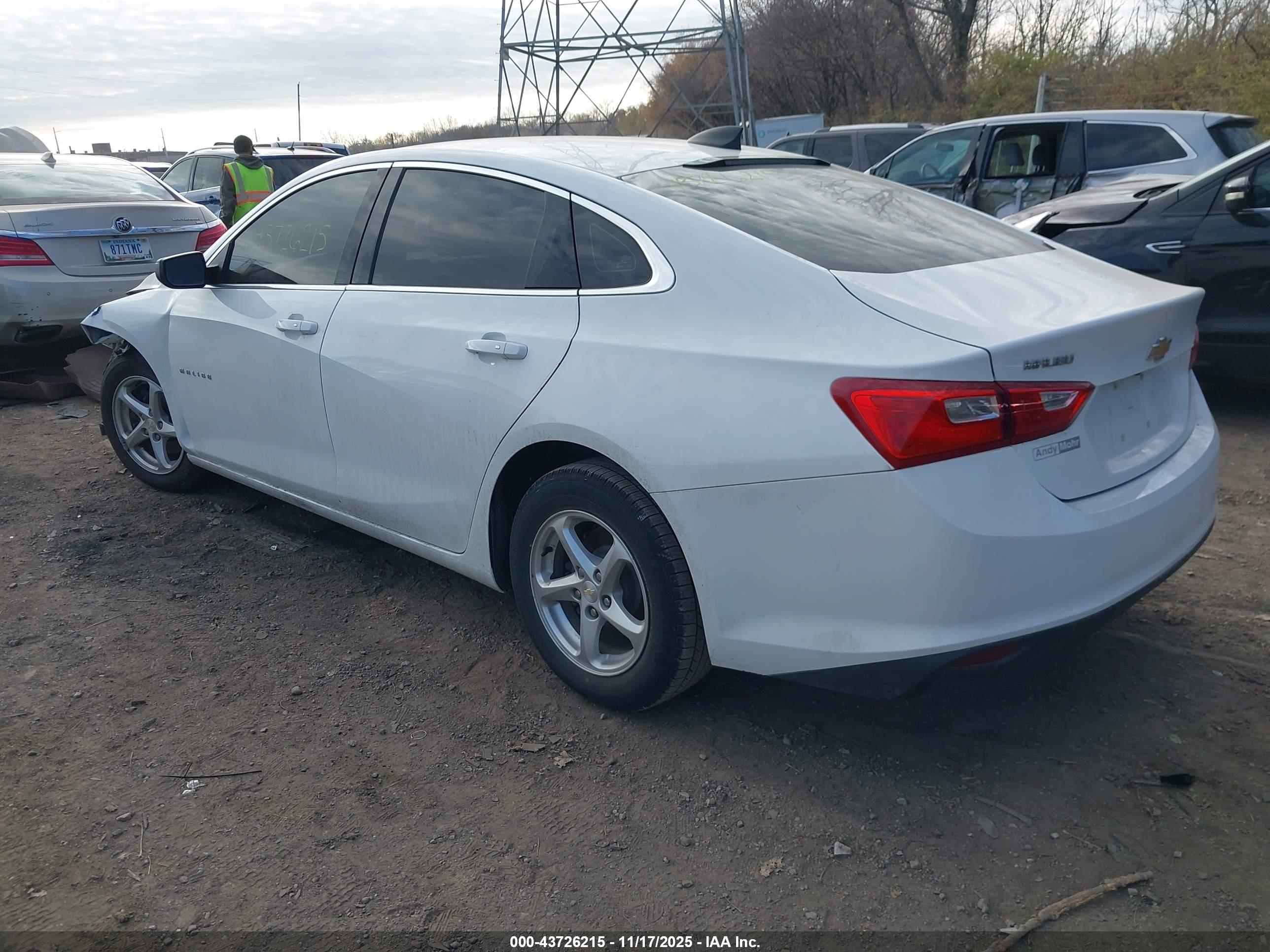 CHEVROLET MALIBU image 3