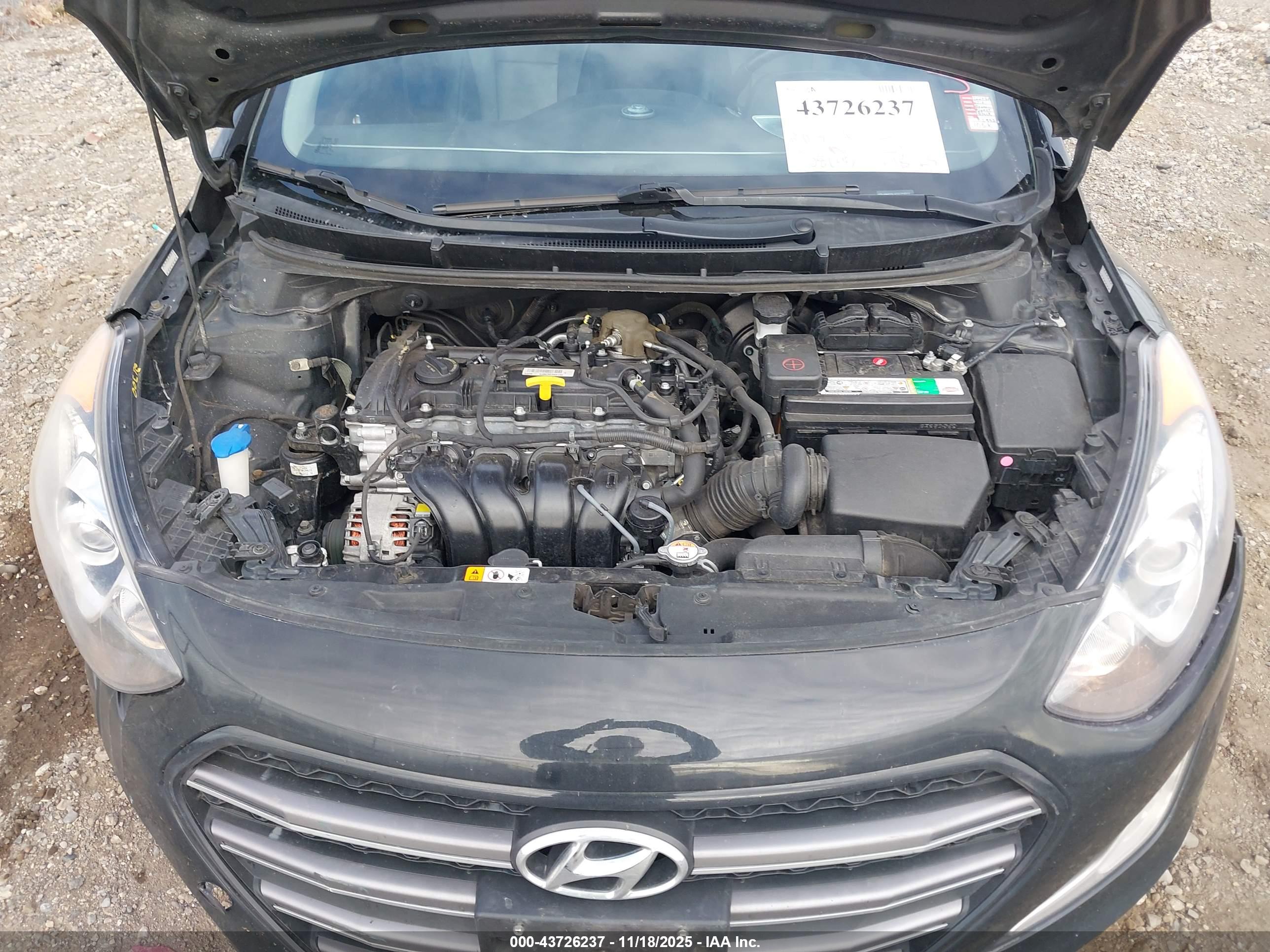 HYUNDAI ELANTRA image 10