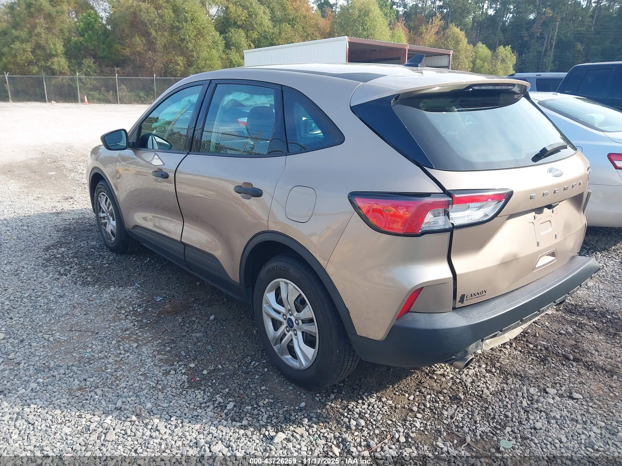 FORD ESCAPE image 3