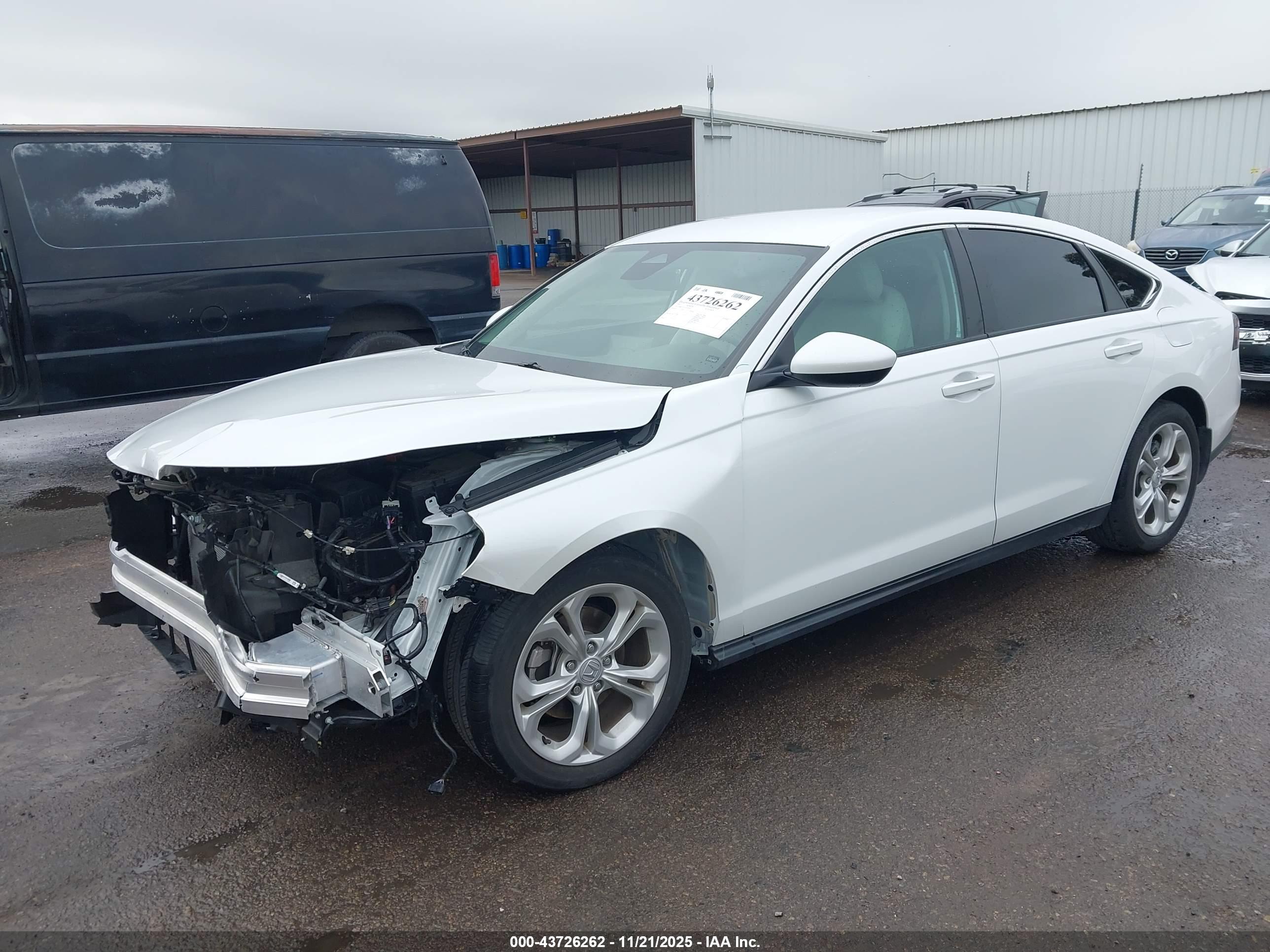 HONDA ACCORD image 2
