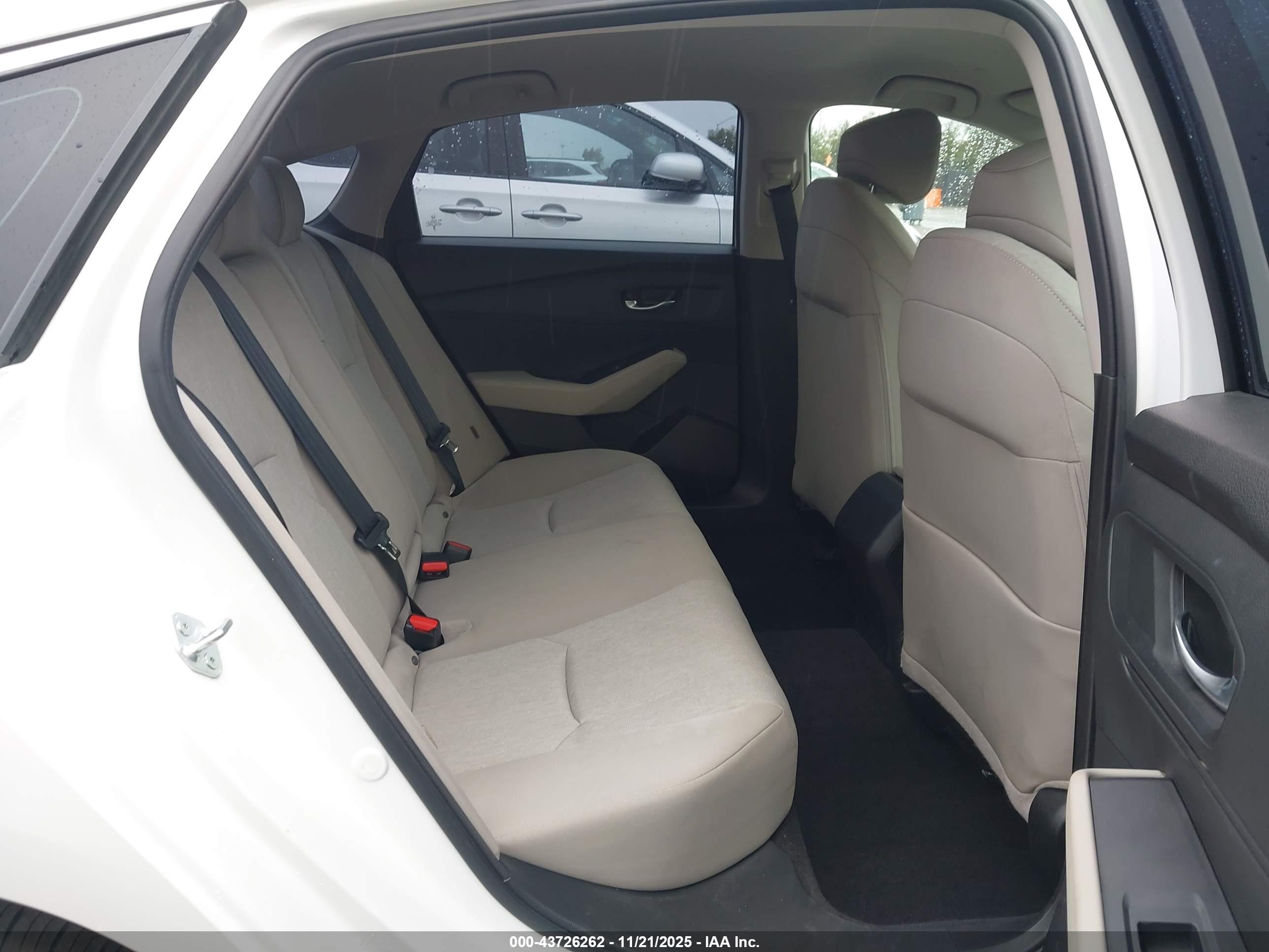 HONDA ACCORD image 8