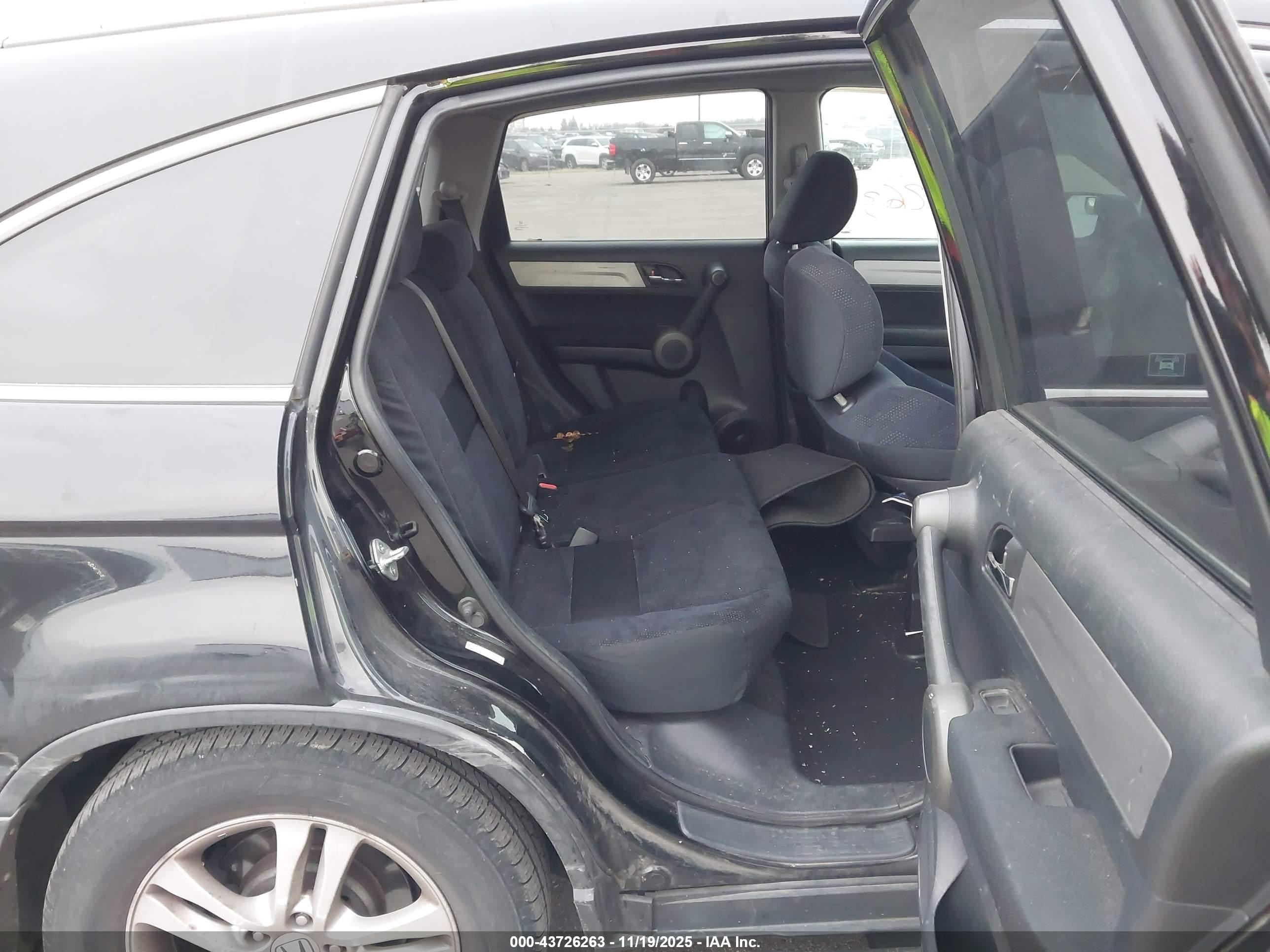 HONDA CR-V image 8