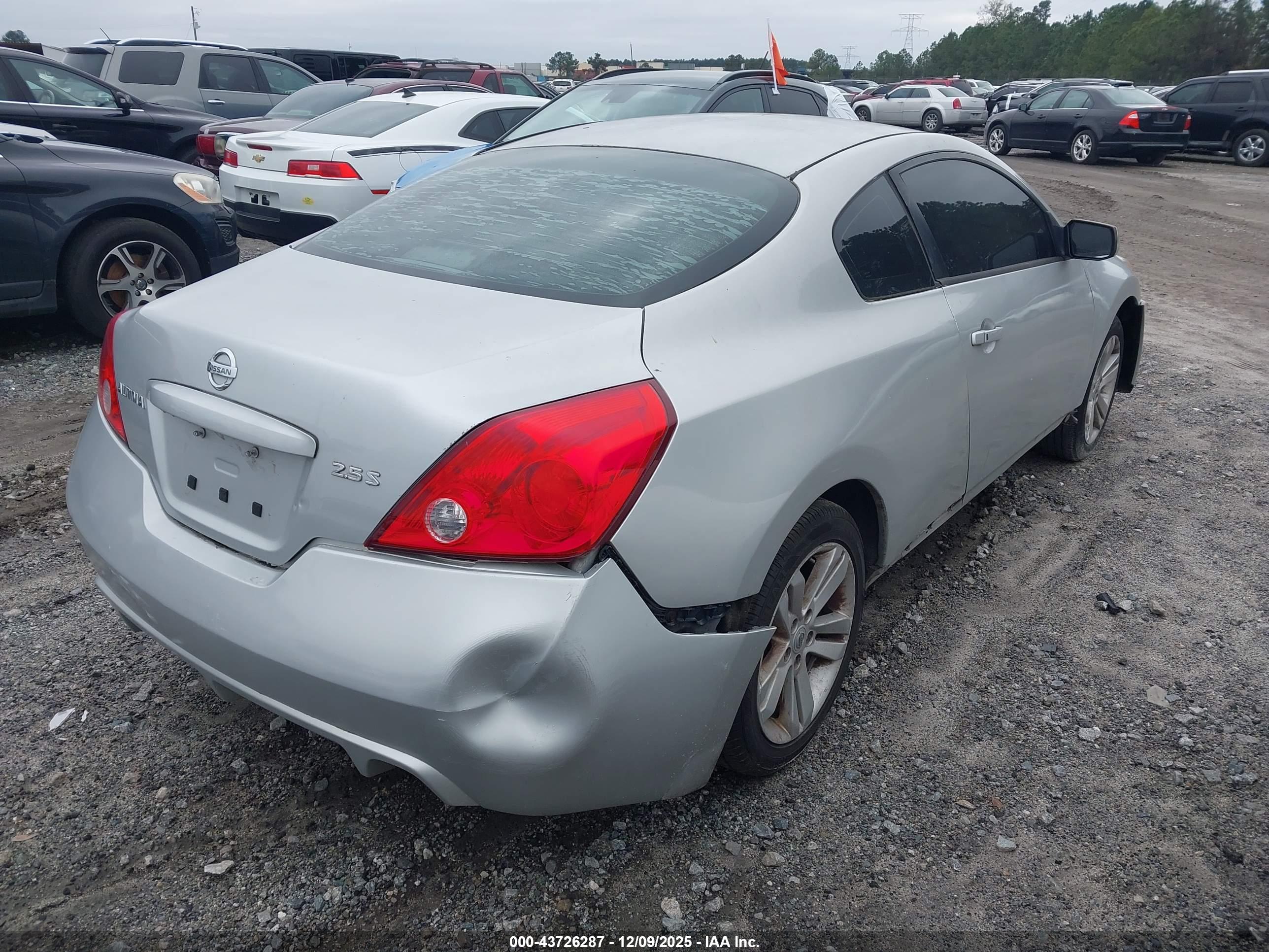 NISSAN ALTIMA image 4