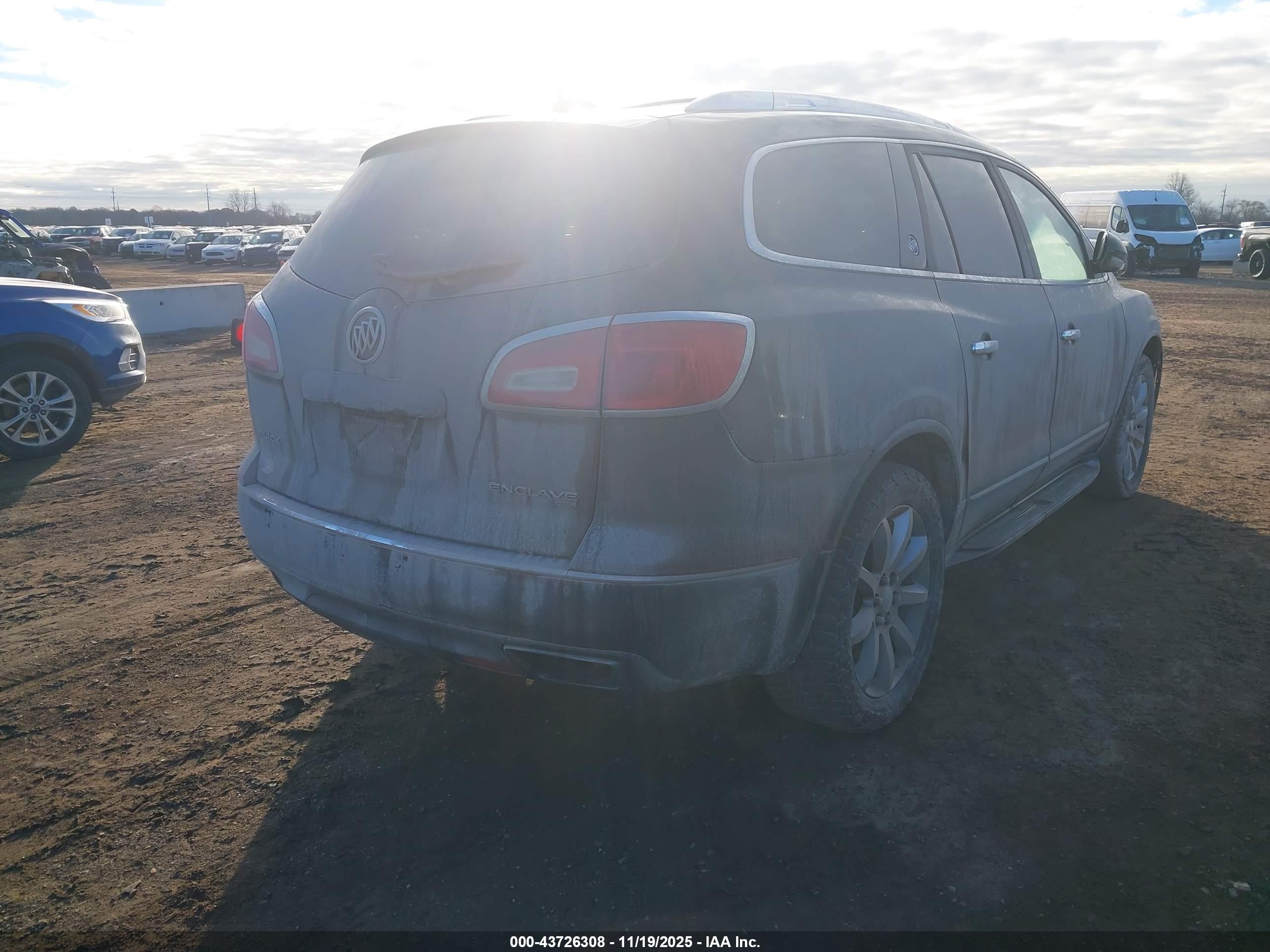 BUICK ENCLAVE image 4