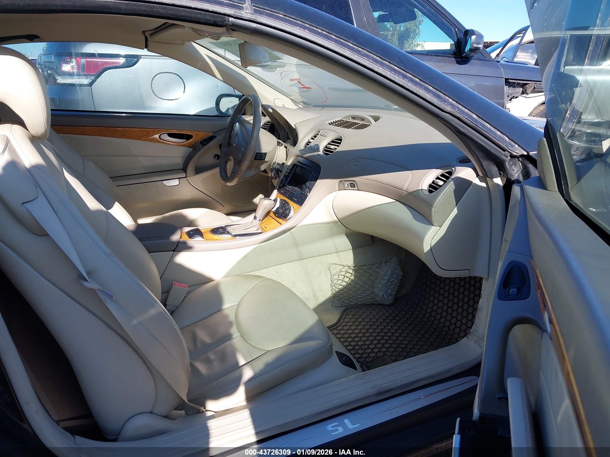 MERCEDES-BENZ SL image 5