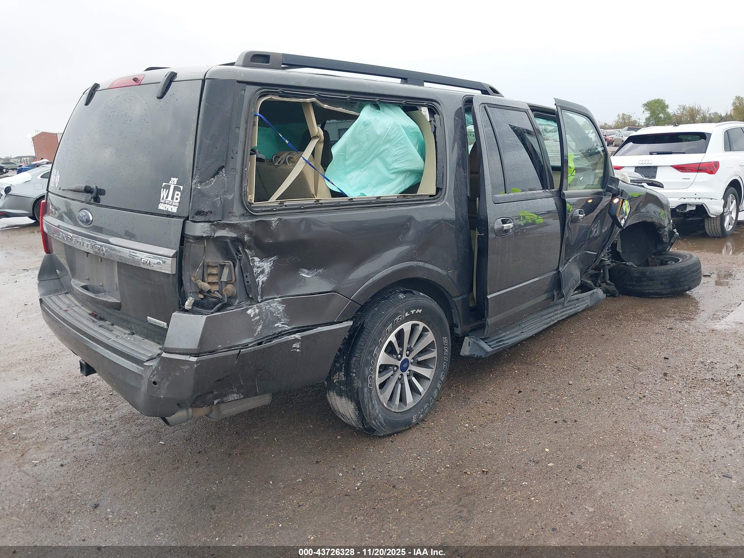 FORD EXPEDITION image 4