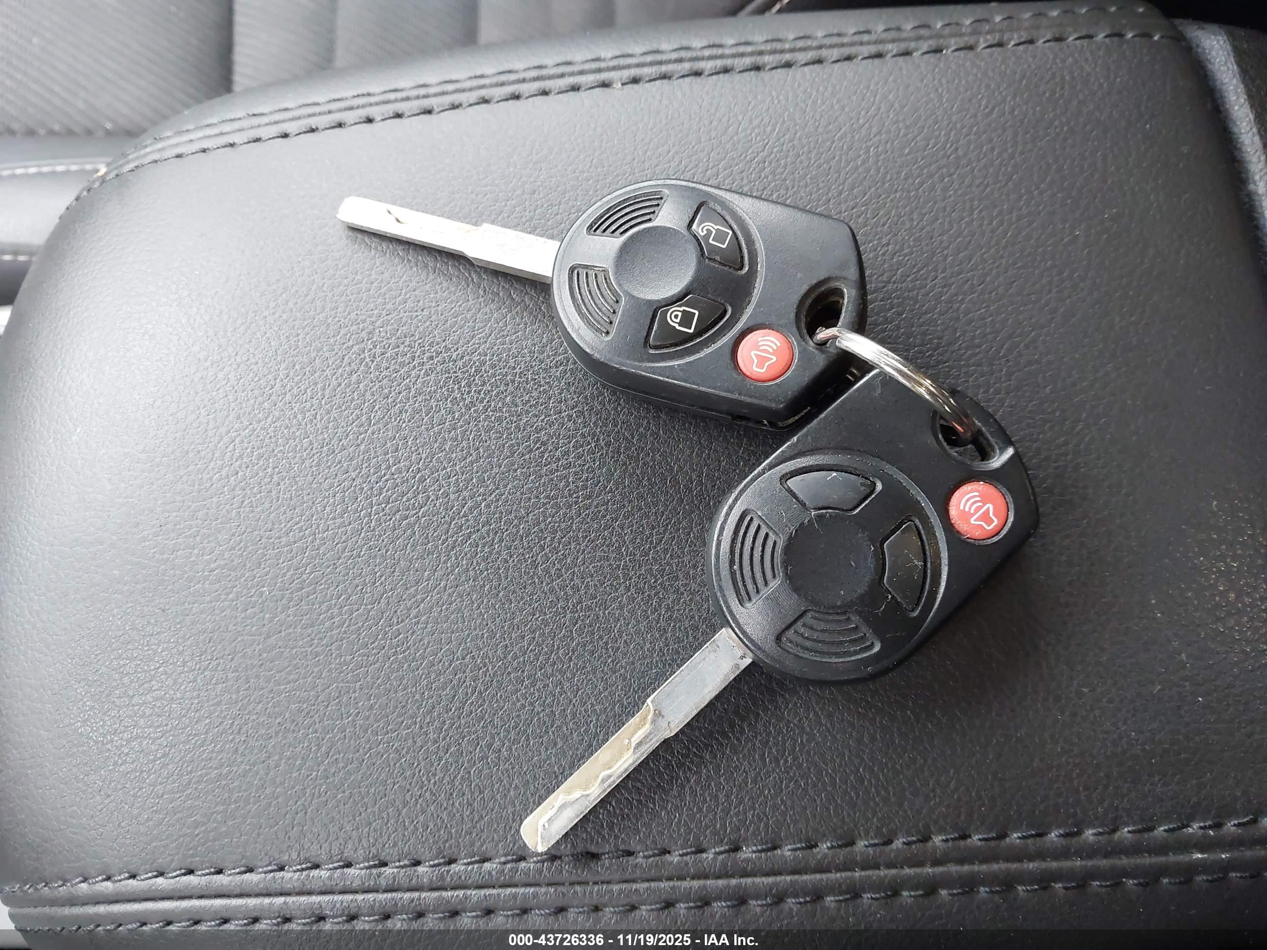 FORD ESCAPE image 11
