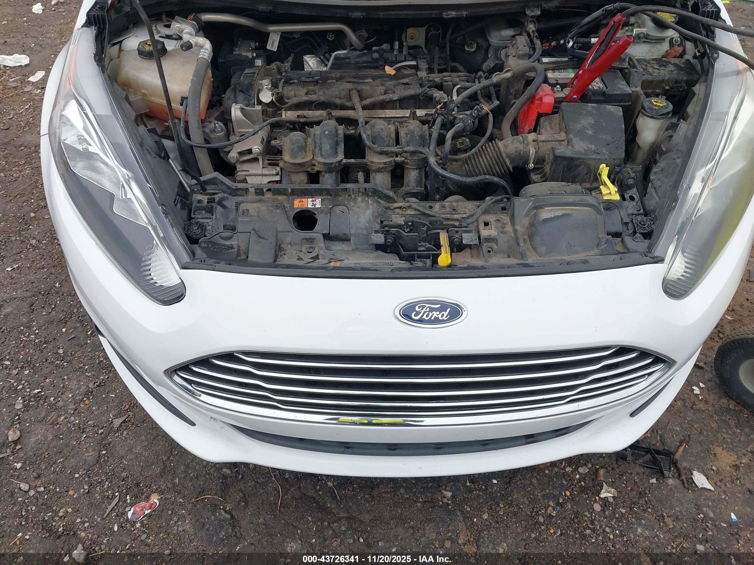 FORD FIESTA image 10
