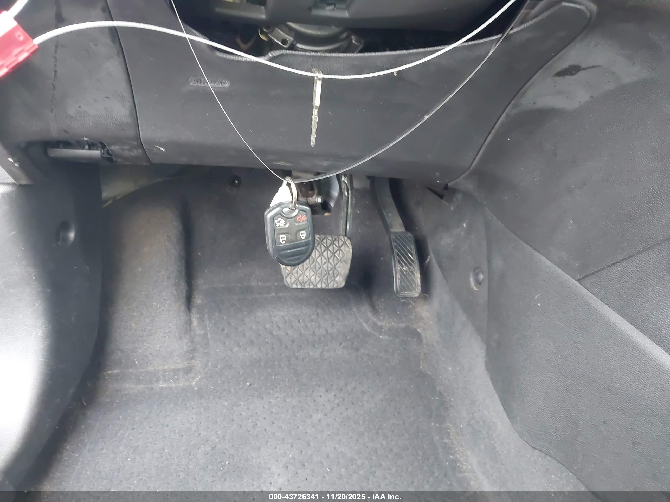FORD FIESTA image 11
