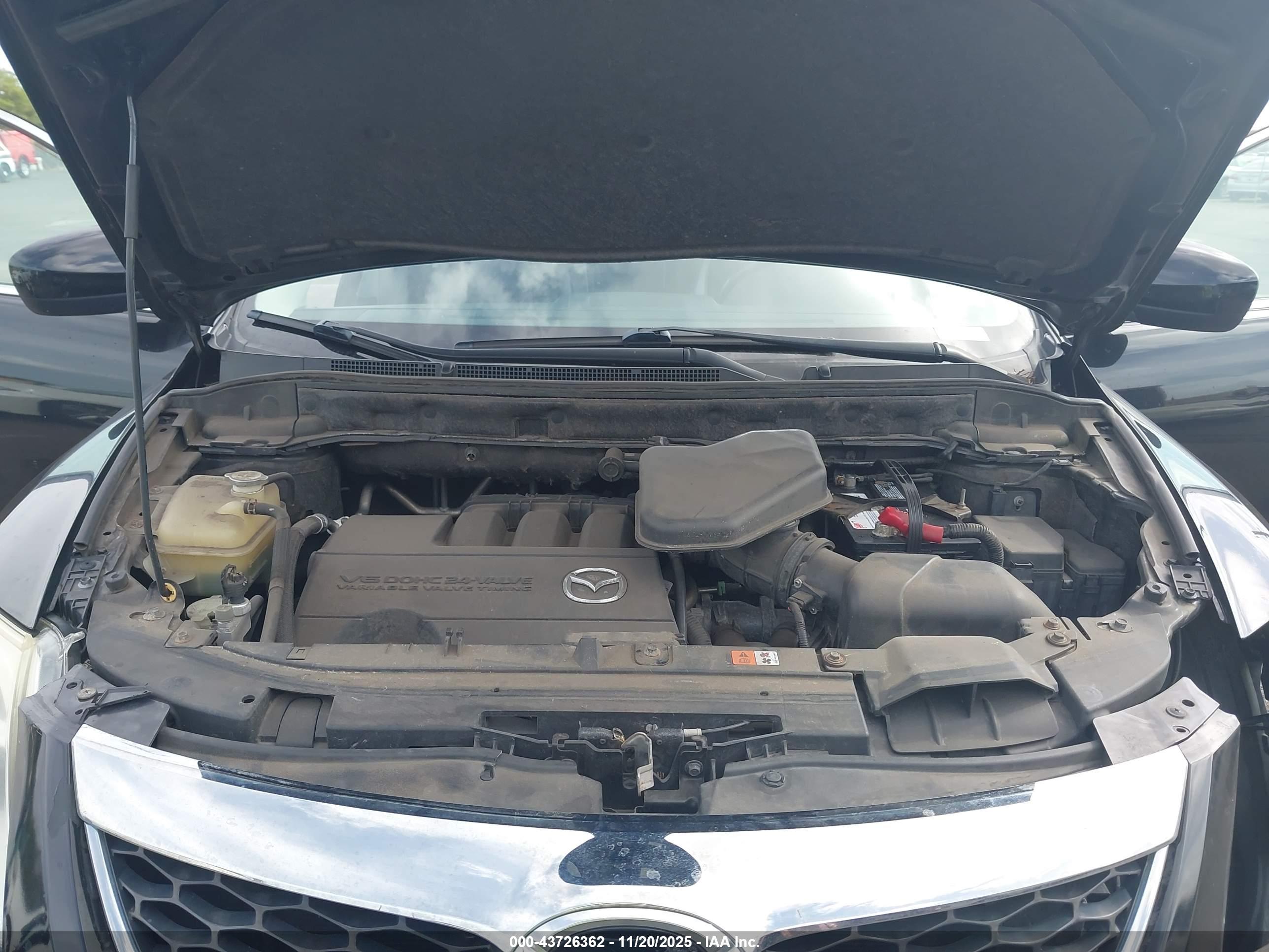 MAZDA CX-9 image 10