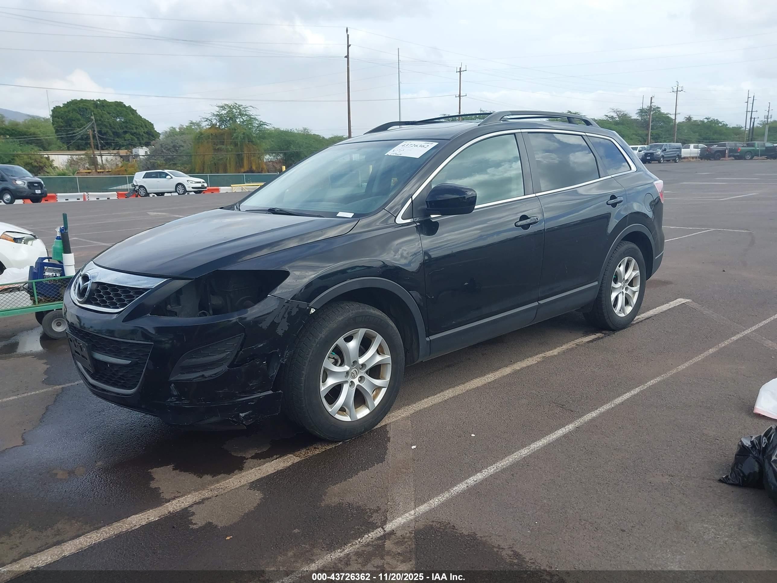 MAZDA CX-9 image 2