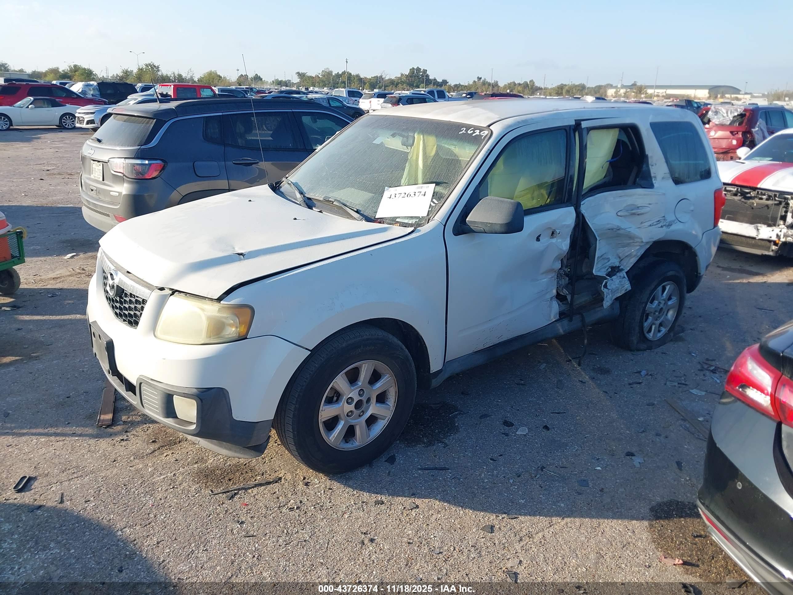 MAZDA TRIBUTE image 2