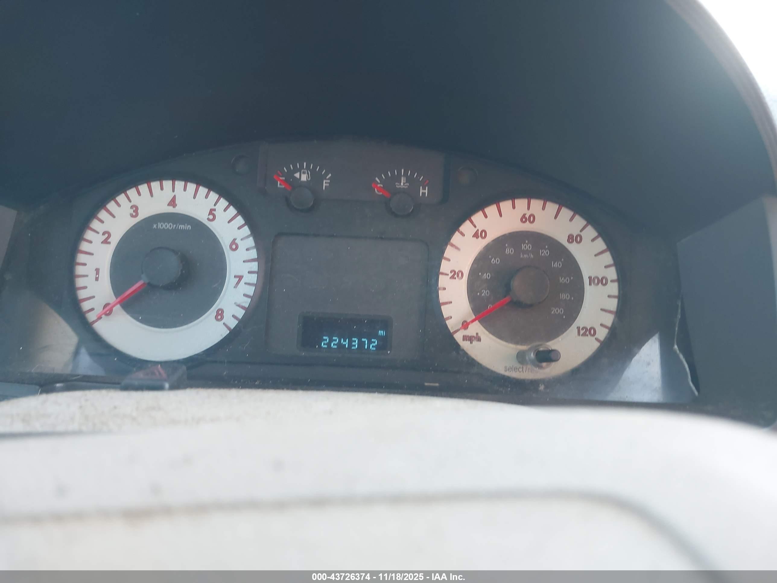 MAZDA TRIBUTE image 7