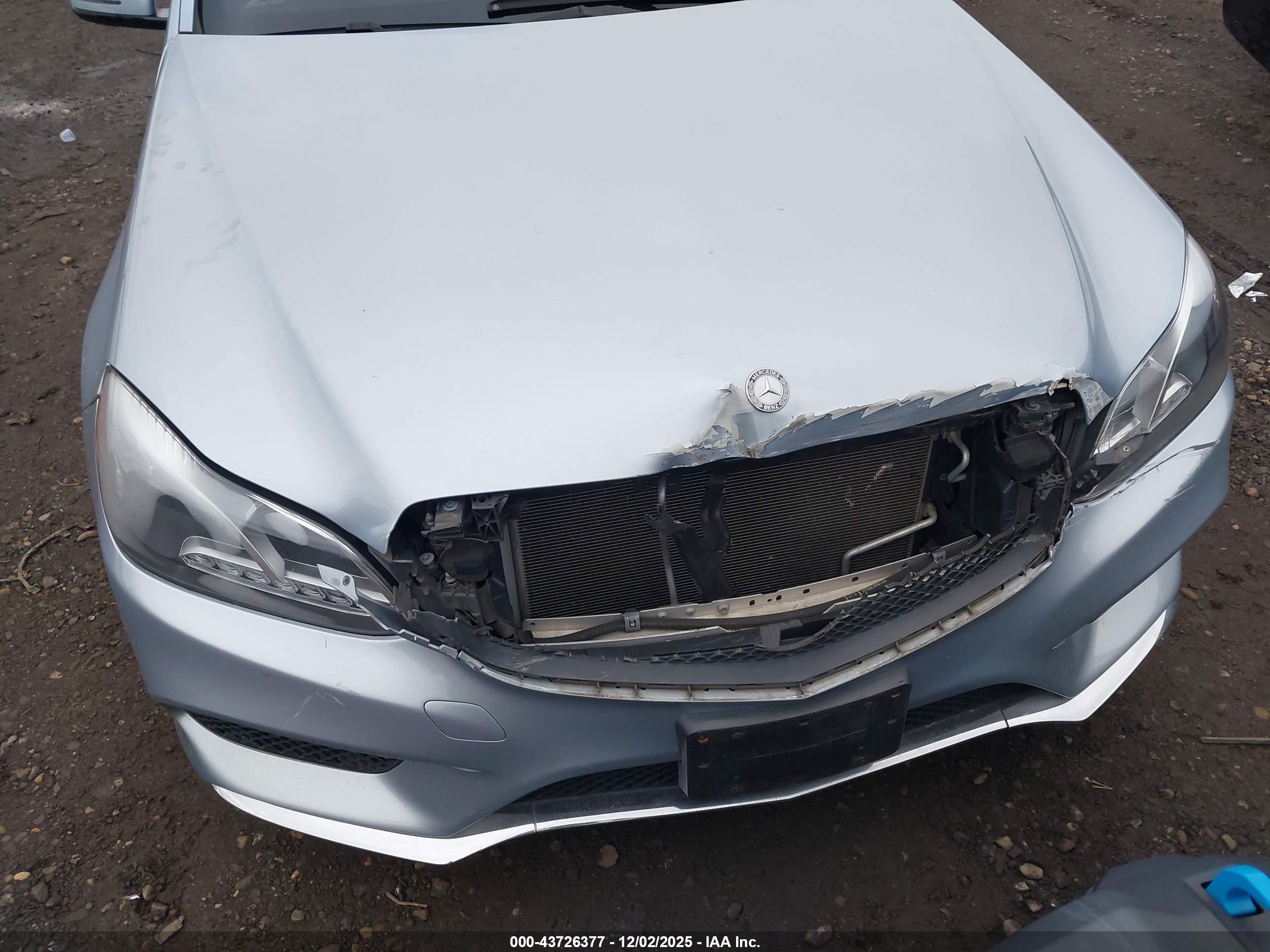 MERCEDES-BENZ E image 6